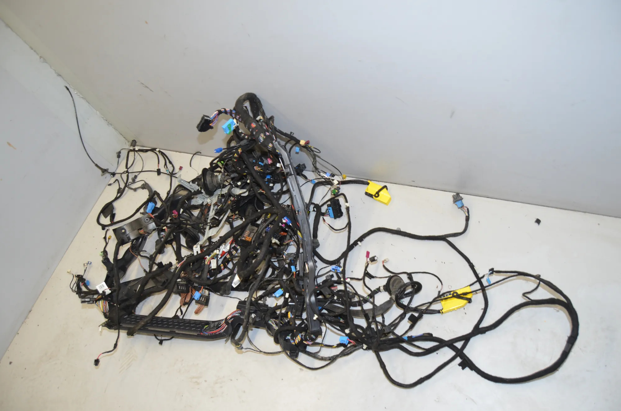 Cable Harness – OEM 9327801 · BMW i3 (I01) Hybrid 2014 – 3