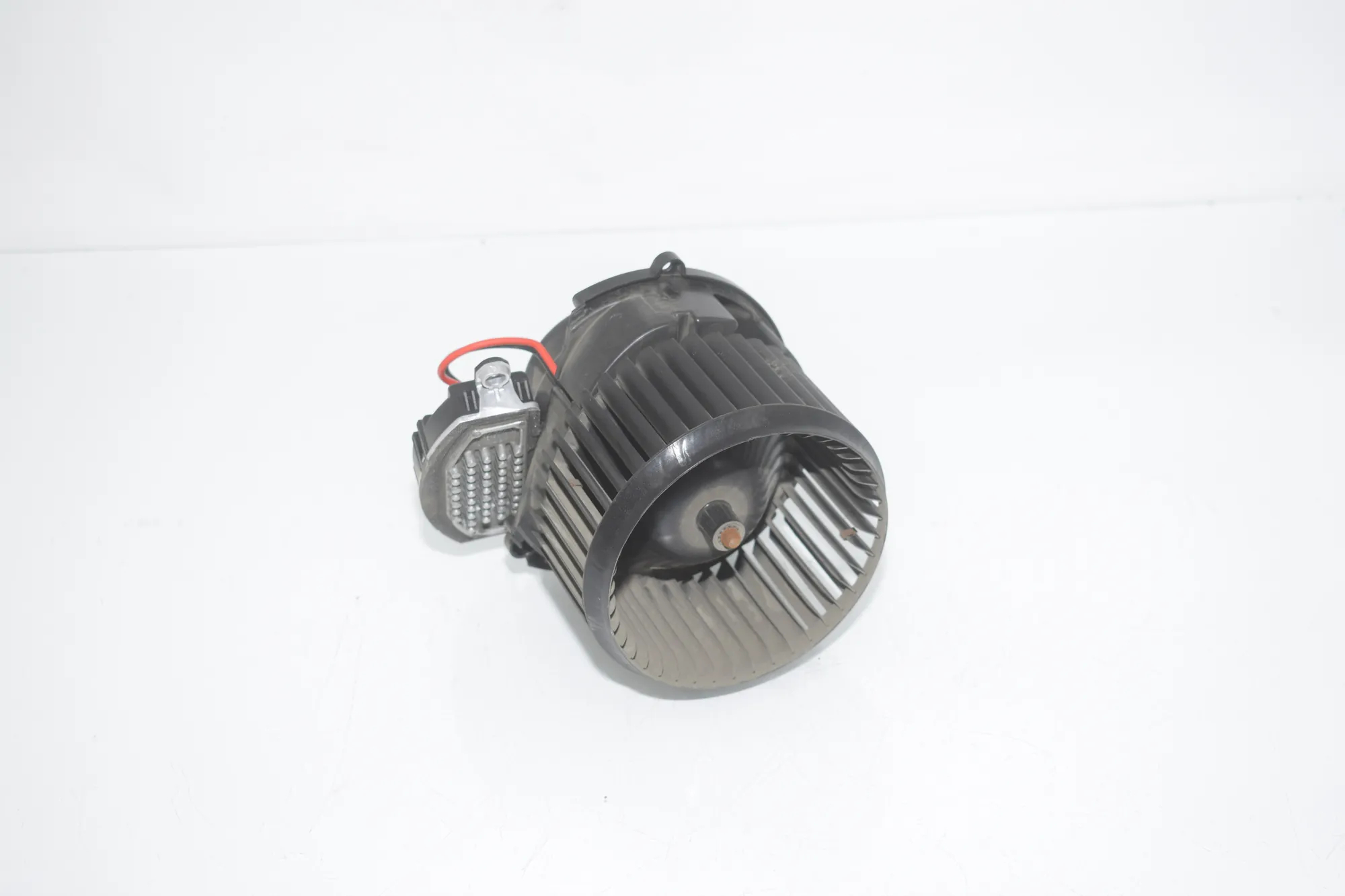 Heater Blower Fan – OEM 9297751 · BMW i3 (I01) Hybrid 2014