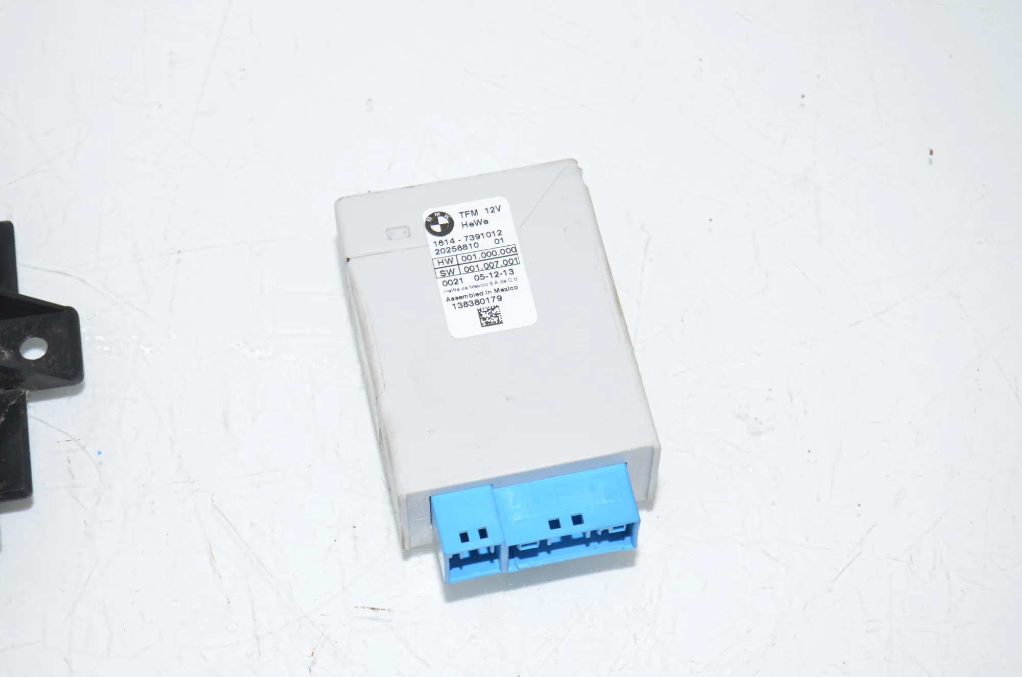 Other Control Units – OEM 9342827 · BMW i3 (I01) Hybrid 2014 – 3
