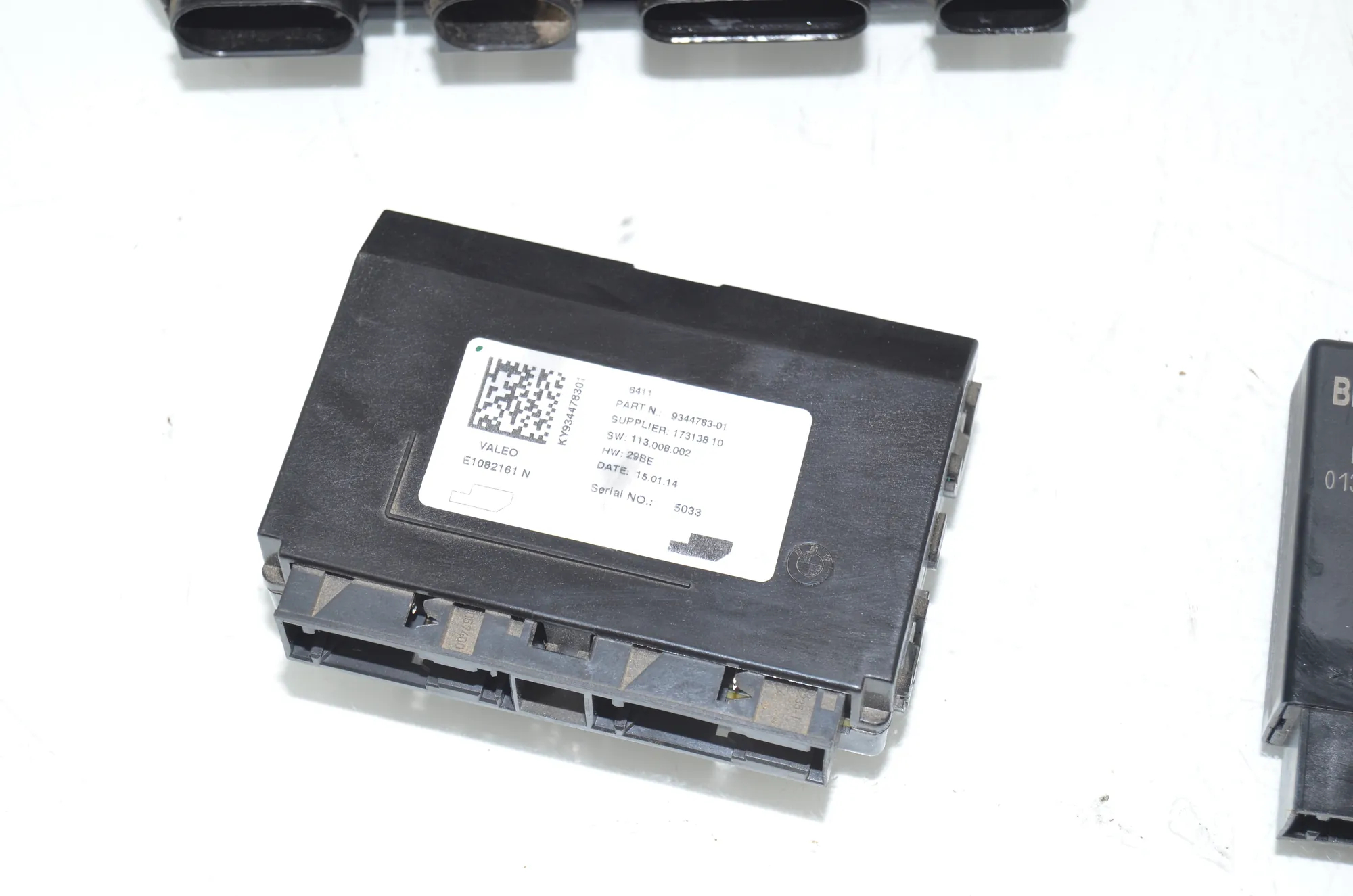 Other Control Units – OEM 9342827 · BMW i3 (I01) Hybrid 2014 – 5