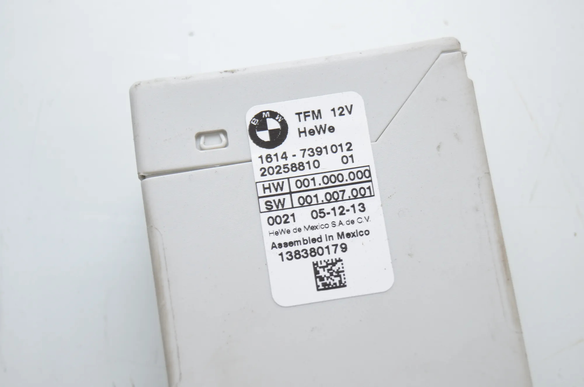 Other Control Units – OEM 9342827 · BMW i3 (I01) Hybrid 2014 – 7
