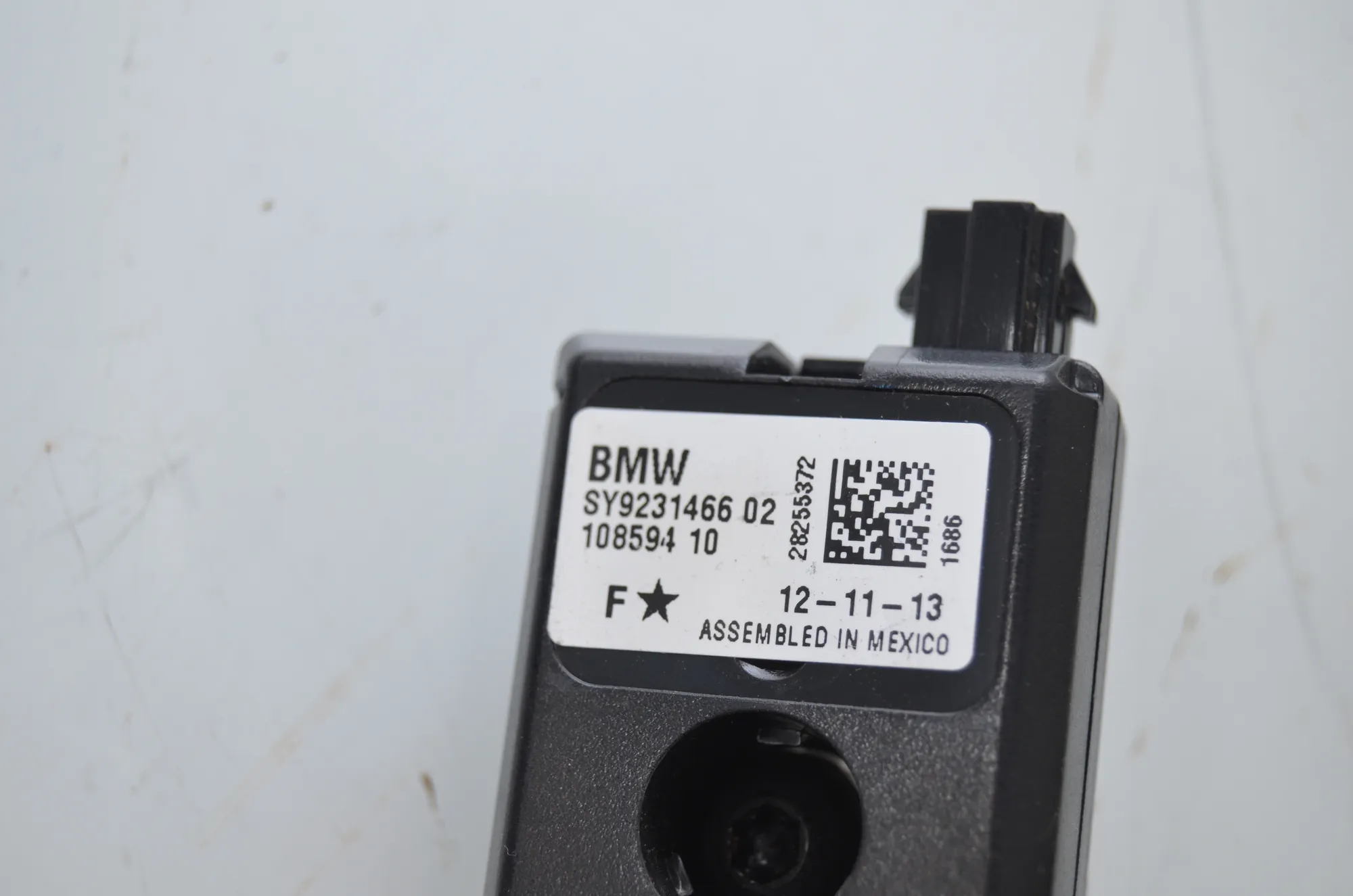 Antenna – OEM 9333438 · BMW i3 (I01) Hybrid 2014 – 6