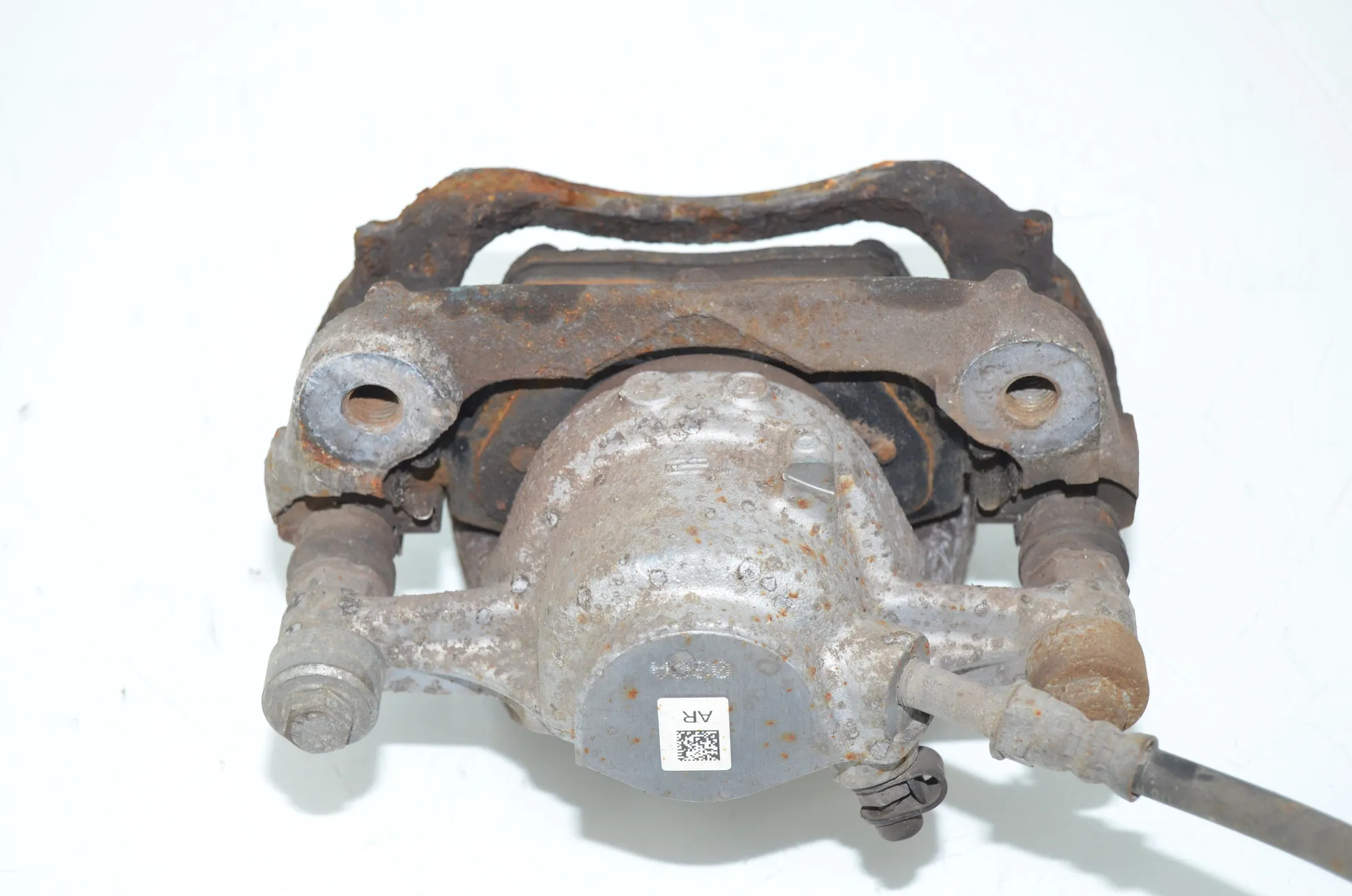 Front Right Brake Caliper – OEM 6860270 · BMW i3 (I01) Hybrid 2014 – 4