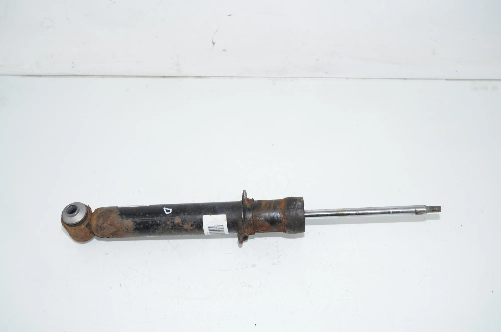 Rear Right Shock Absorber – OEM 6852232 · BMW i3 (I01) Hybrid 2014