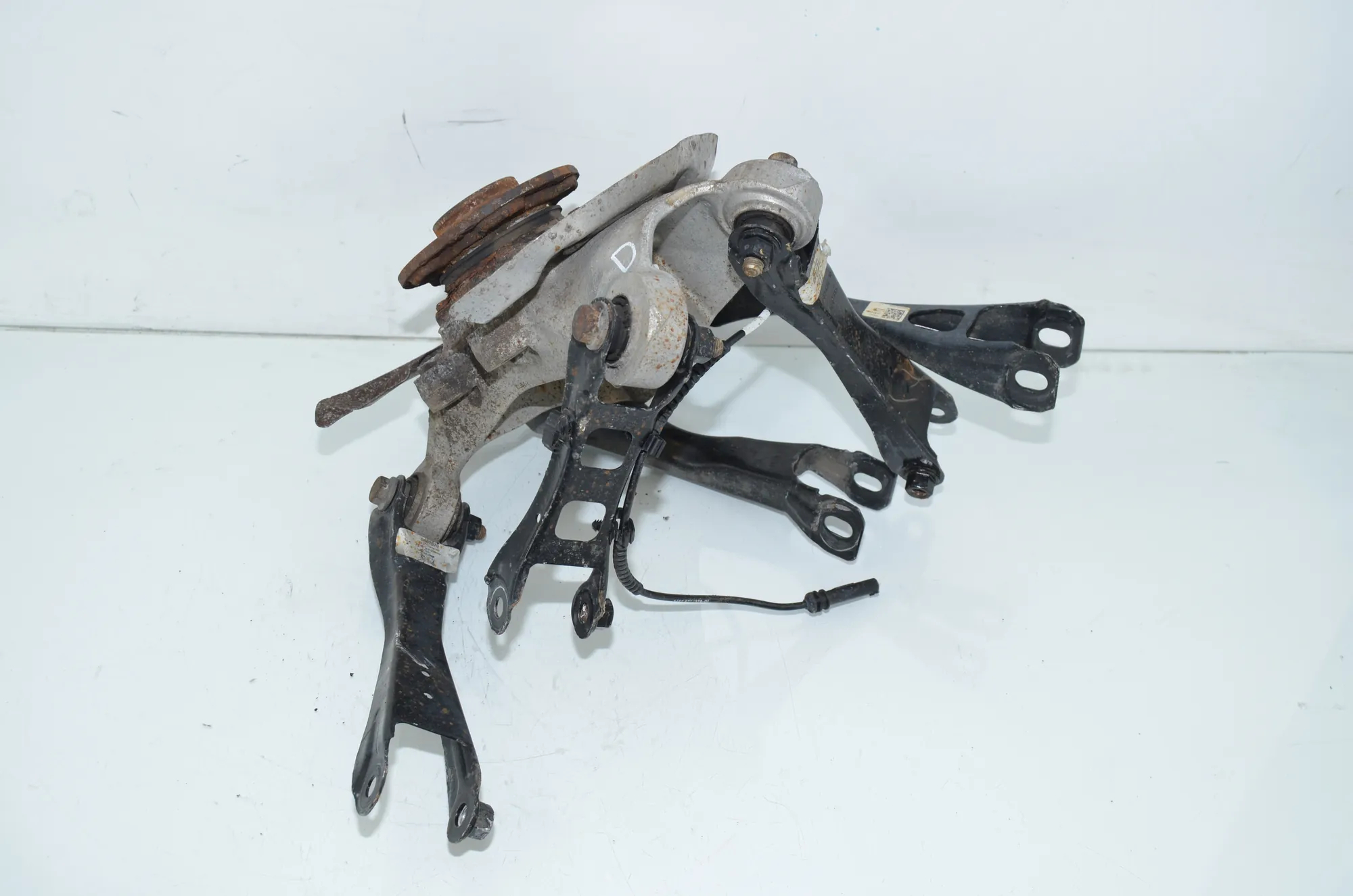 Rear Right Wheel Hub – OEM 6852162 · BMW i3 (I01) Hybrid 2014 – 4
