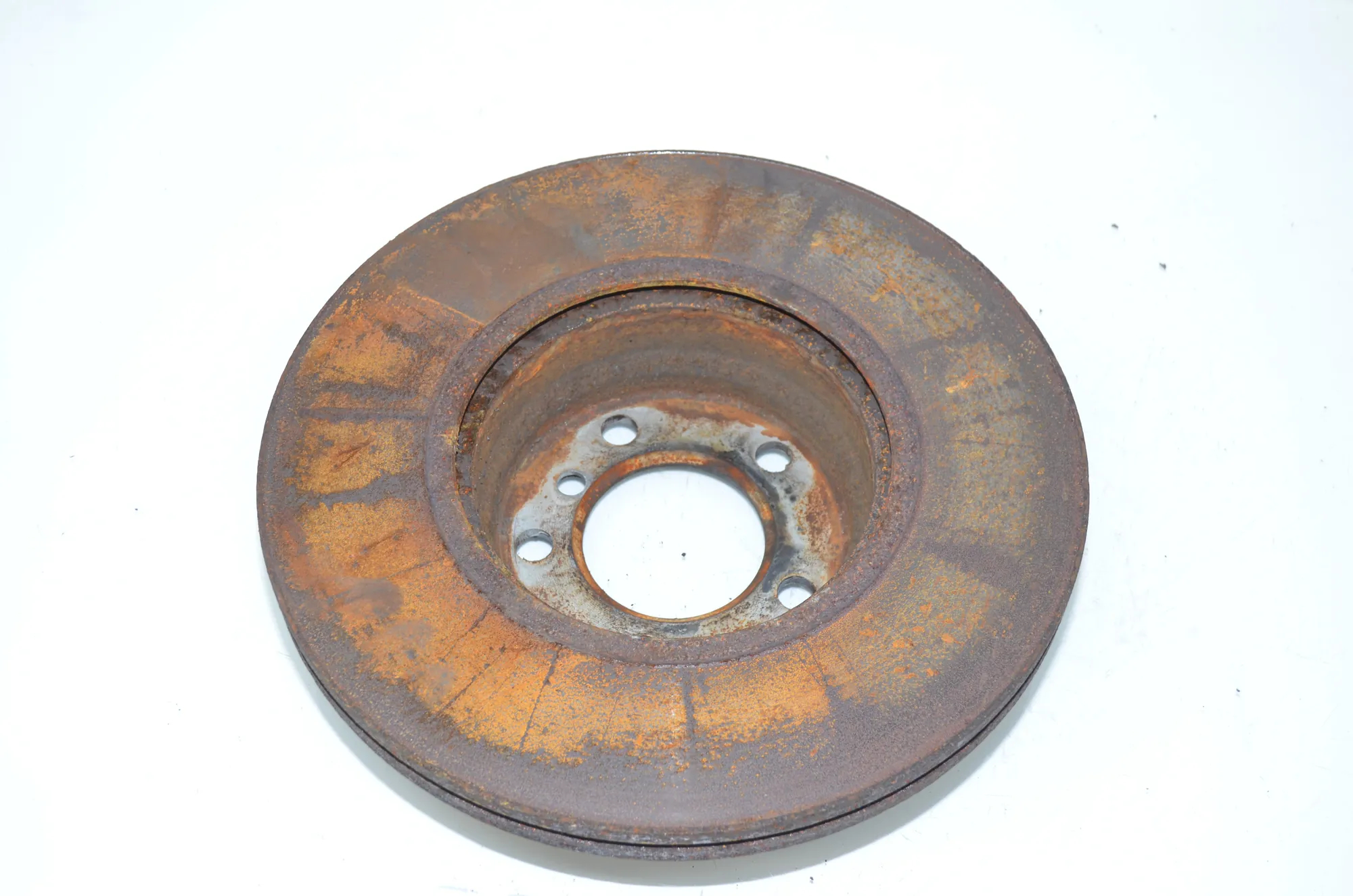 Front Right Brake Disc – OEM 6792221 · BMW 3 Touring (F31) 330 d xDrive 2014 – 3