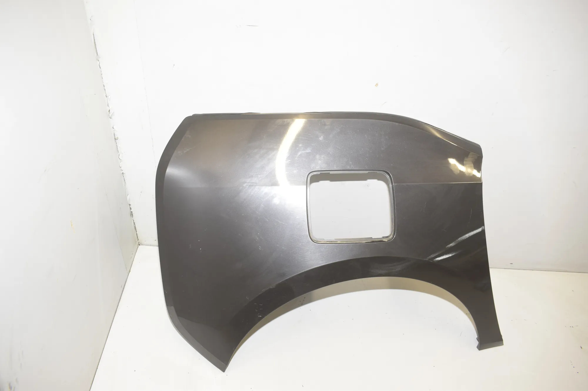 Rear Right Side Wing · BMW i3 (I01) Hybrid 2014
