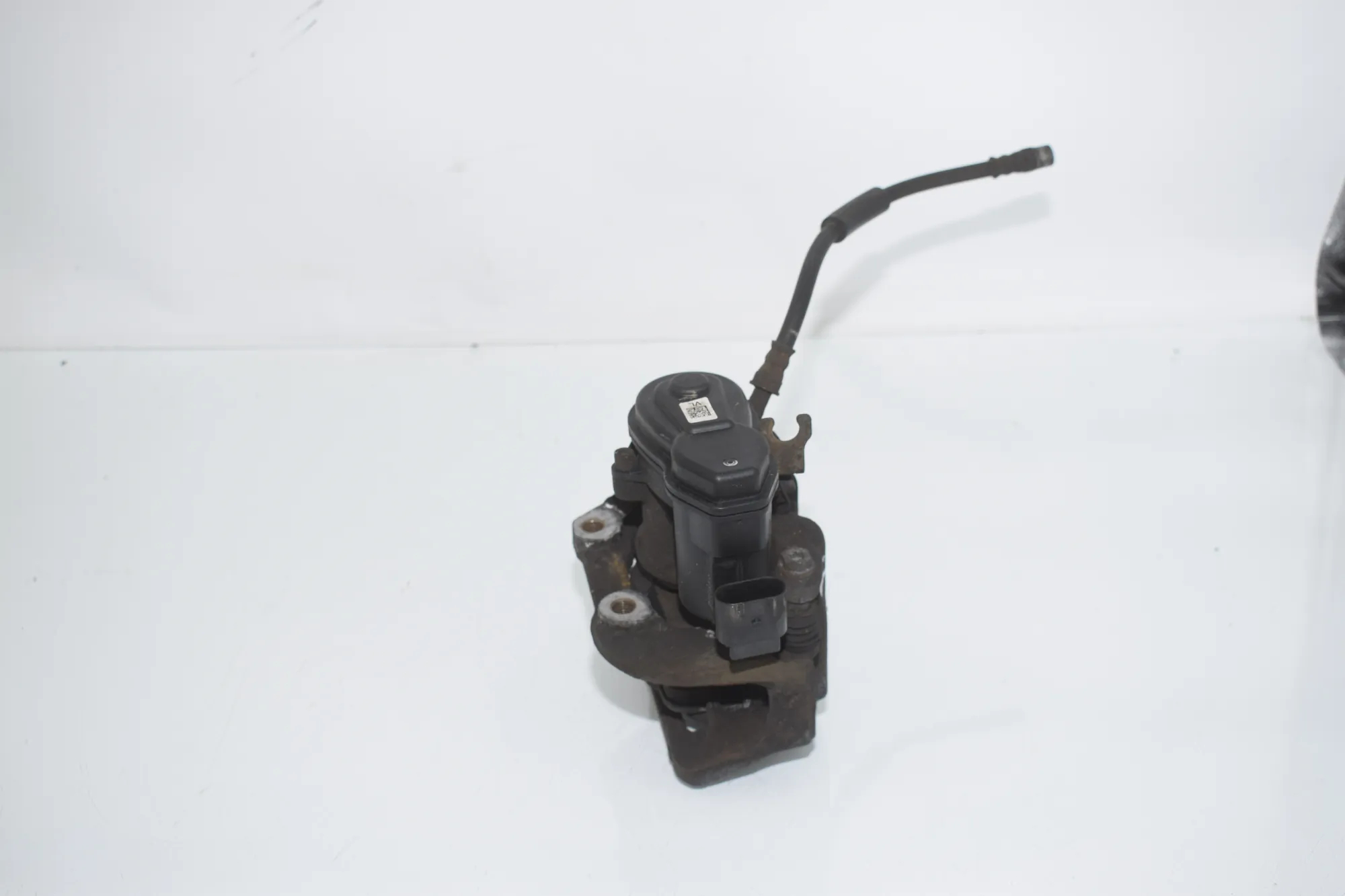 Rear Left Brake Caliper – OEM 6793047 · BMW 5 Touring (F11) M 550 d xDrive 2012 – 2