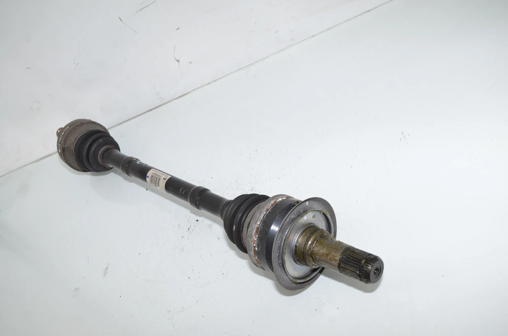 Rear Right Driveshaft – OEM 7612942 · BMW 5 Touring (F11) M 550 d xDrive 2012 – 2
