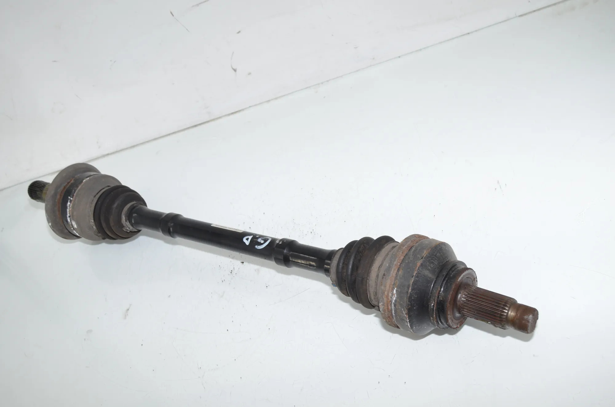 Rear Right Driveshaft – OEM 7612942 · BMW 5 Touring (F11) M 550 d xDrive 2012 – 3