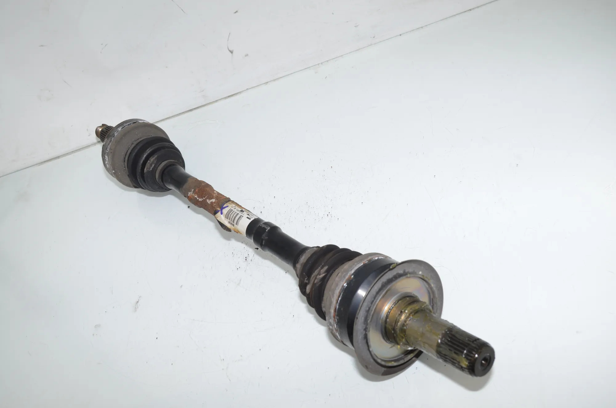 Rear Left Driveshaft – OEM 7612941 · BMW 5 Touring (F11) M 550 d xDrive 2012 – 3