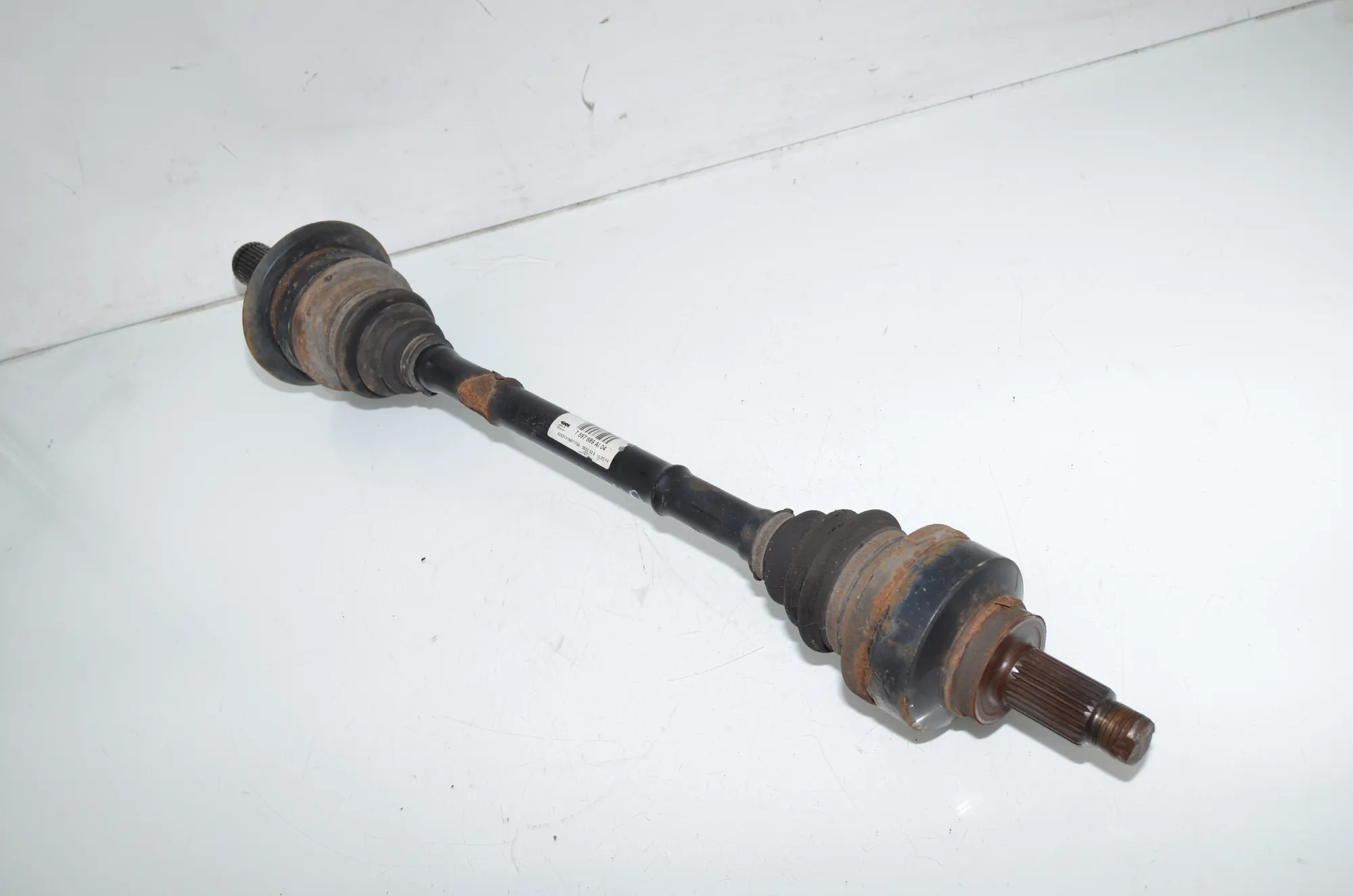 Rear Left Driveshaft – OEM 7597689 · BMW 3 Touring (F31) 330 d xDrive 2014 – 2
