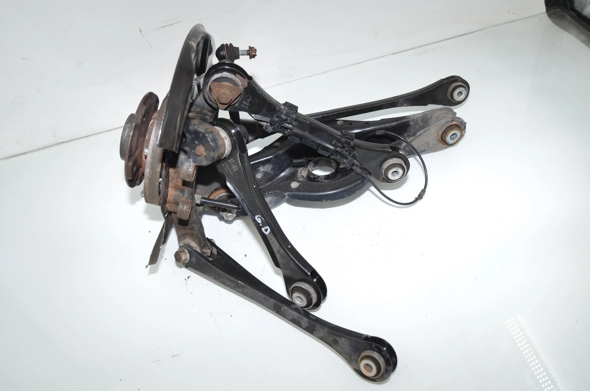 Rear Right Wheel Hub – OEM 6792524 · BMW 3 Touring (F31) 330 d xDrive 2014 – 4