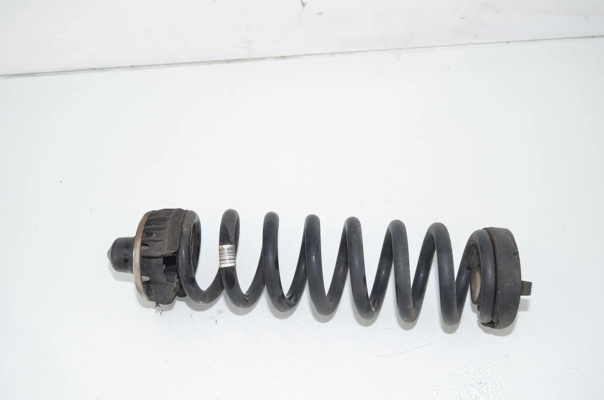 Rear Right Coil Spring – OEM 6898641 · BMW 3 Touring (G21) (2019 - -) 318 d 2021
