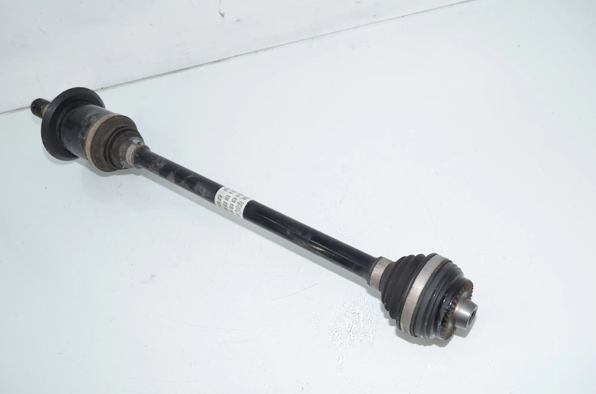 Rear Left Driveshaft – OEM 8482603 · BMW 3 Touring (G21) (2019 - -) 318 d 2021 – 2