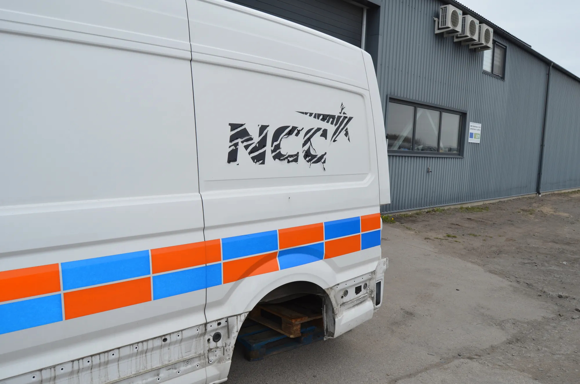Rear Left Quarter Panel · VW CRAFTER Furgon (SY_) (2016 - -) 2.0 TDI 2022 – 3