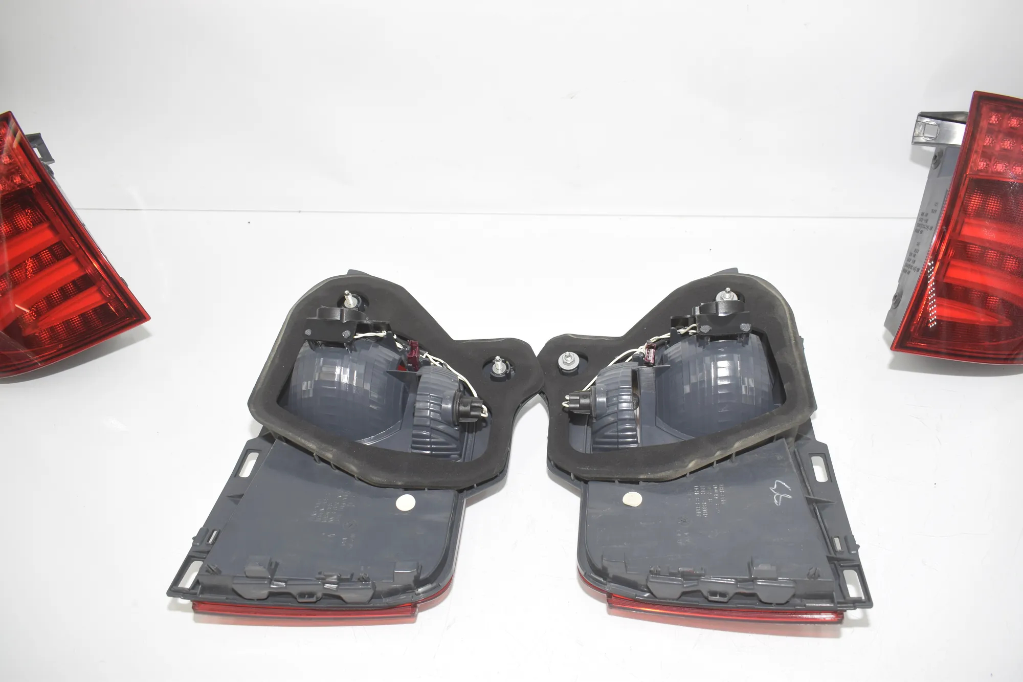 Rear Tail Light Set – OEM 7199643 · BMW 5 Gran Turismo (F07) 530 d xDrive 2010 – 8