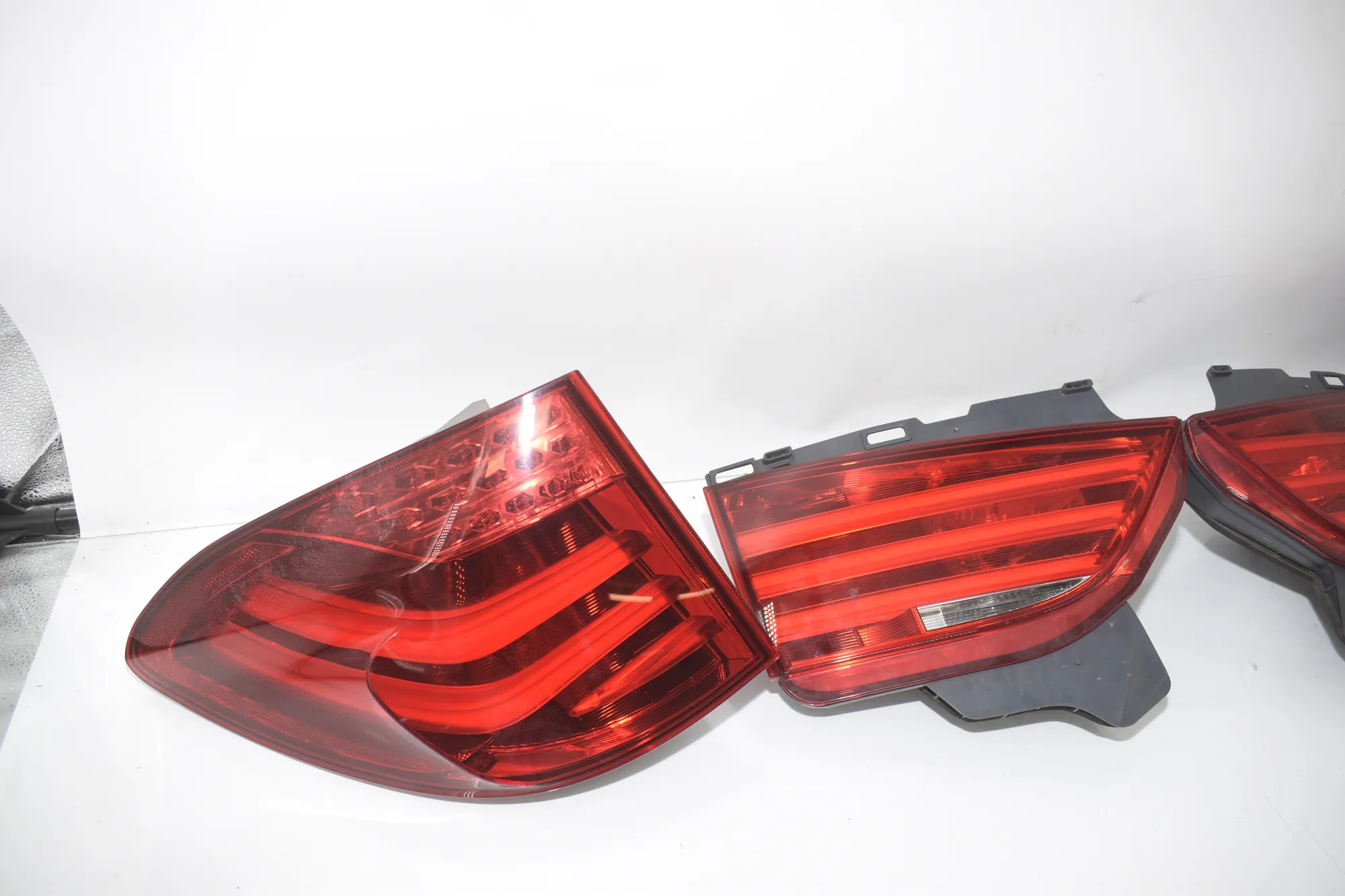Rear Tail Light Set – OEM 7199643 · BMW 5 Gran Turismo (F07) 530 d xDrive 2010 – 6