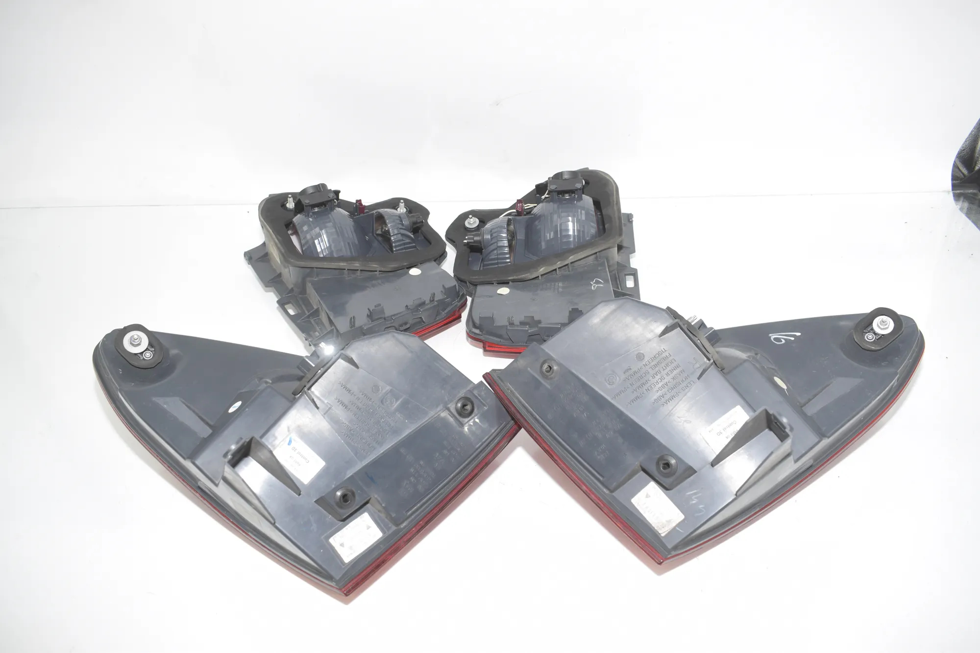 Rear Tail Light Set – OEM 7199643 · BMW 5 Gran Turismo (F07) 530 d xDrive 2010 – 12