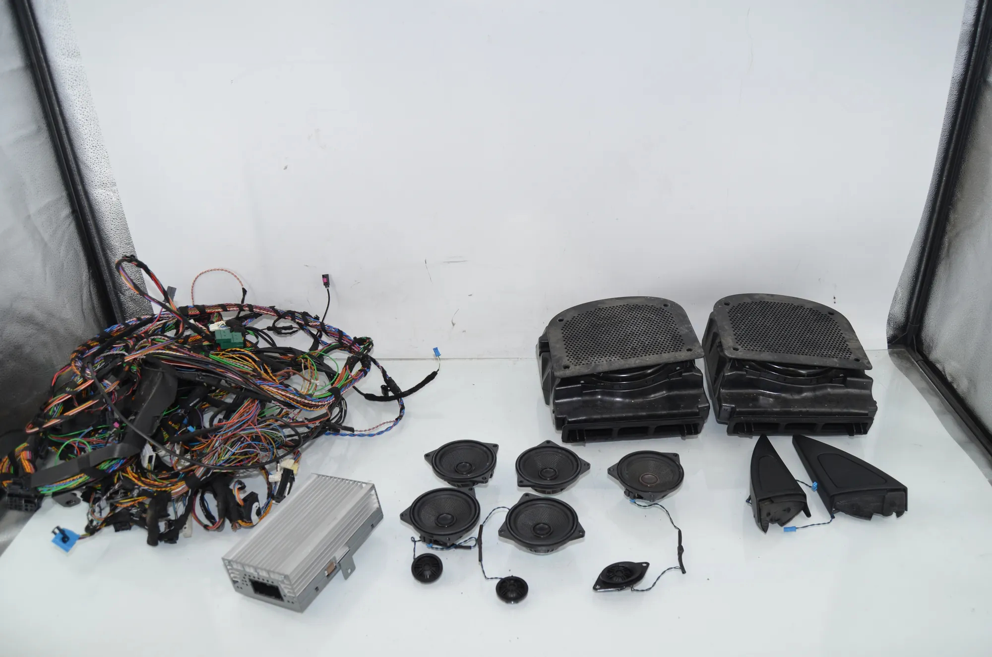 Sound Audio System Set – OEM 9133410 · BMW 5 Gran Turismo (F07) 530 d xDrive 2010