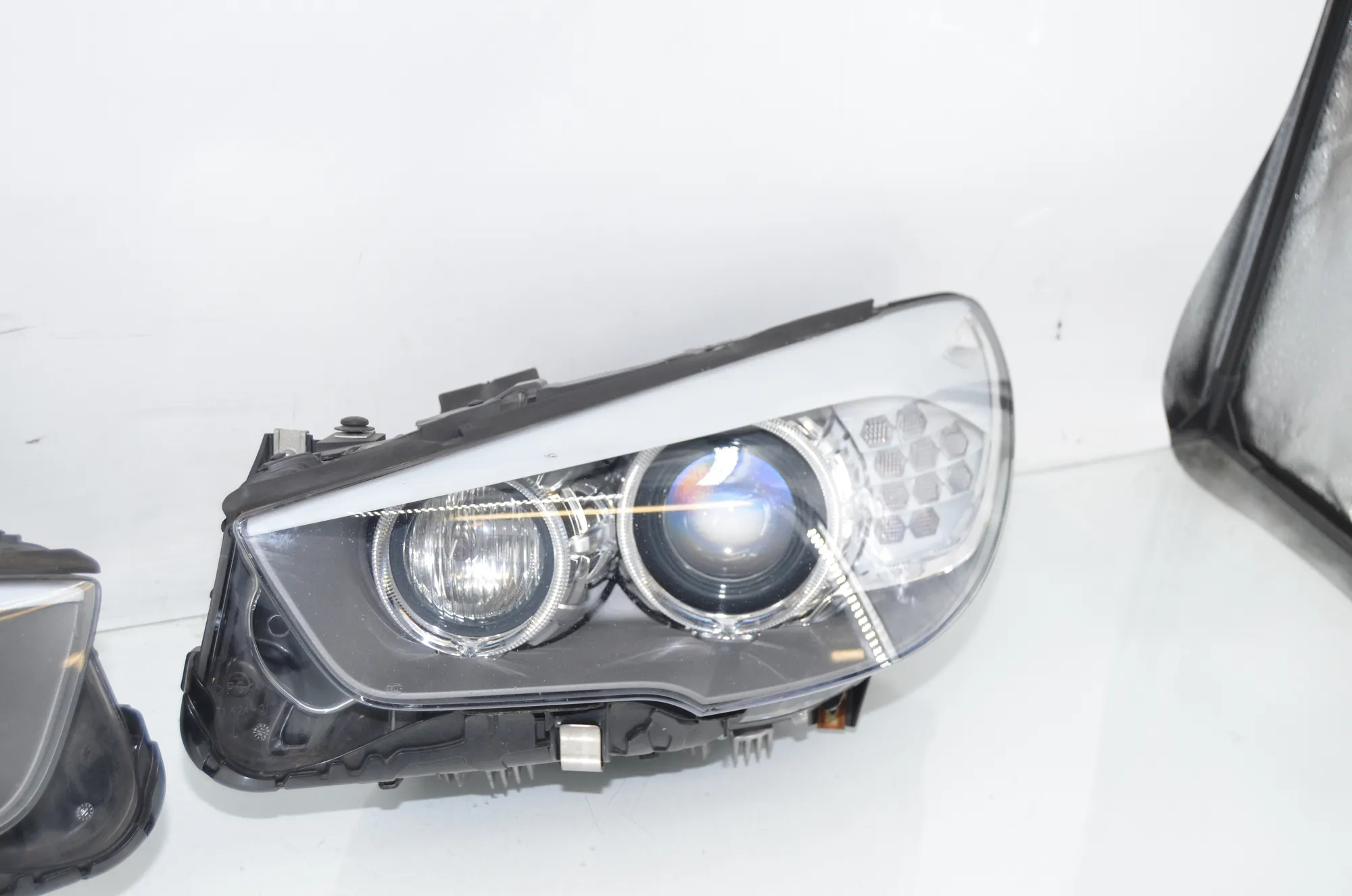 Front Headlight Set Kit – OEM 7262723 · BMW 5 Gran Turismo (F07) 530 d xDrive 2010 – 3