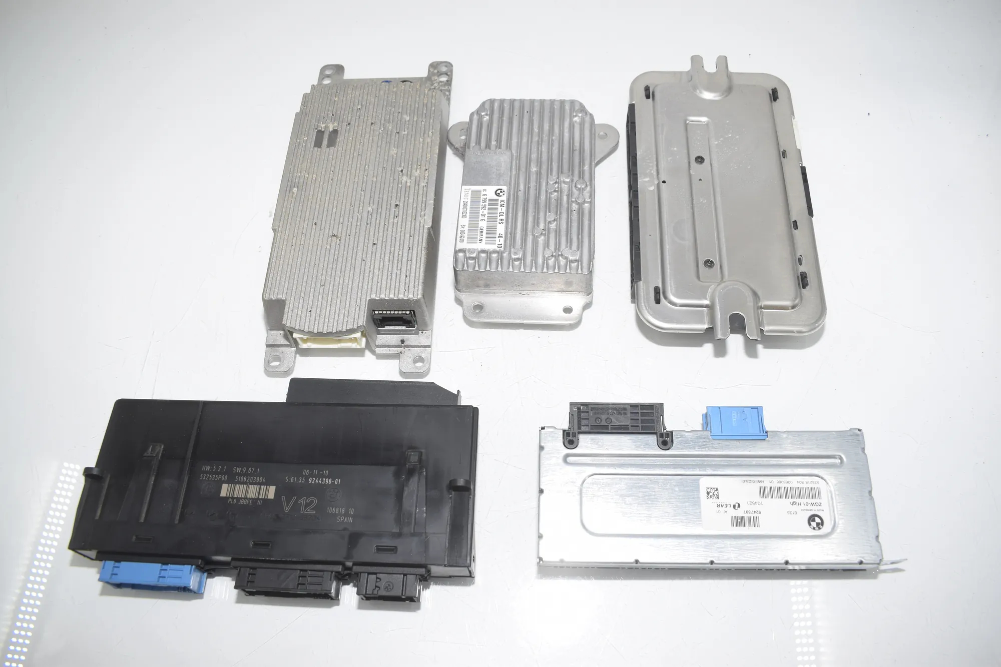 Other Control Units – OEM 9244396 · BMW 5 Gran Turismo (F07) 530 d xDrive 2010 – 2