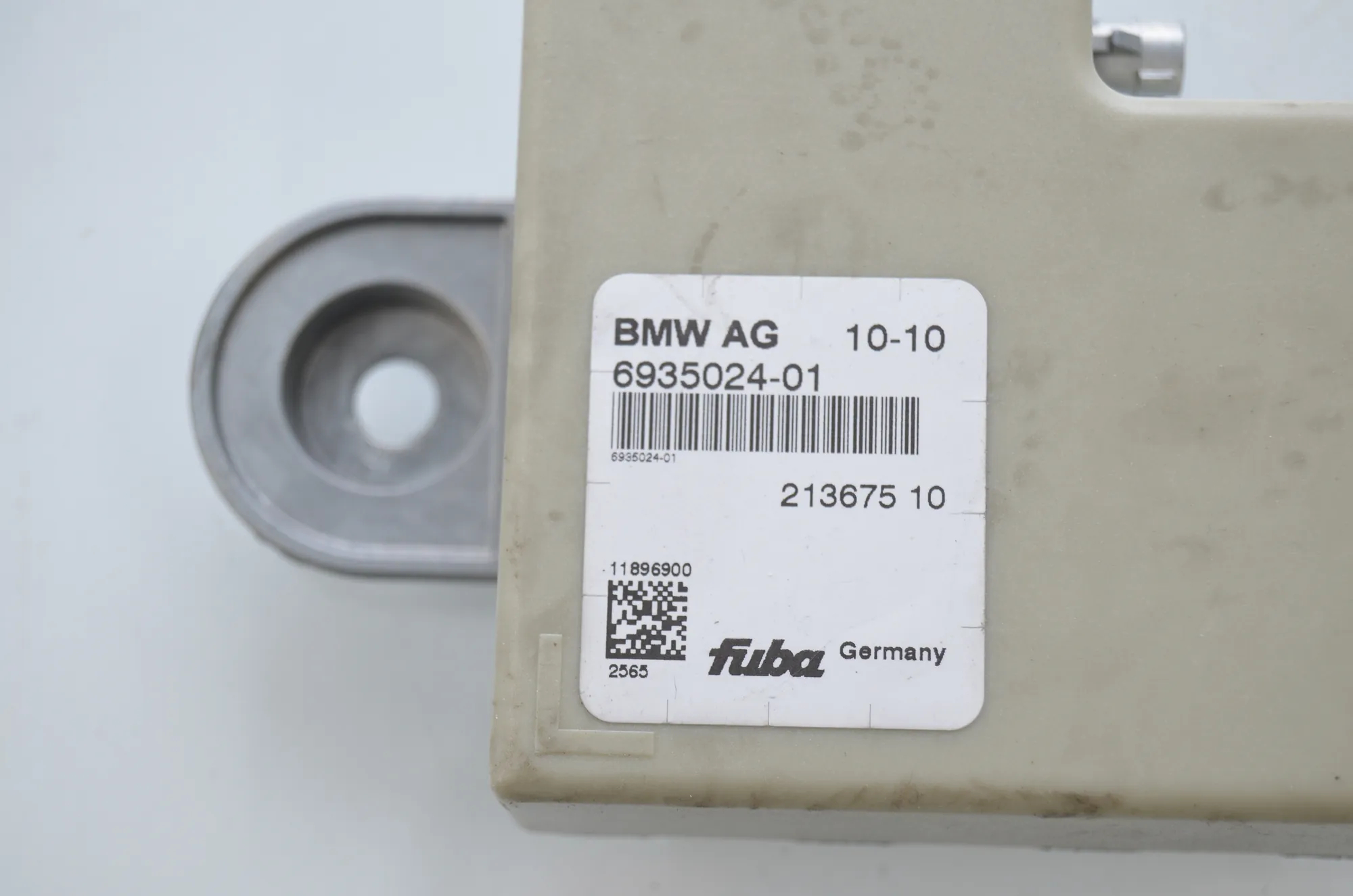 Other Control Units – OEM 6935024 · BMW 5 Gran Turismo (F07) 530 d xDrive 2010 – 5