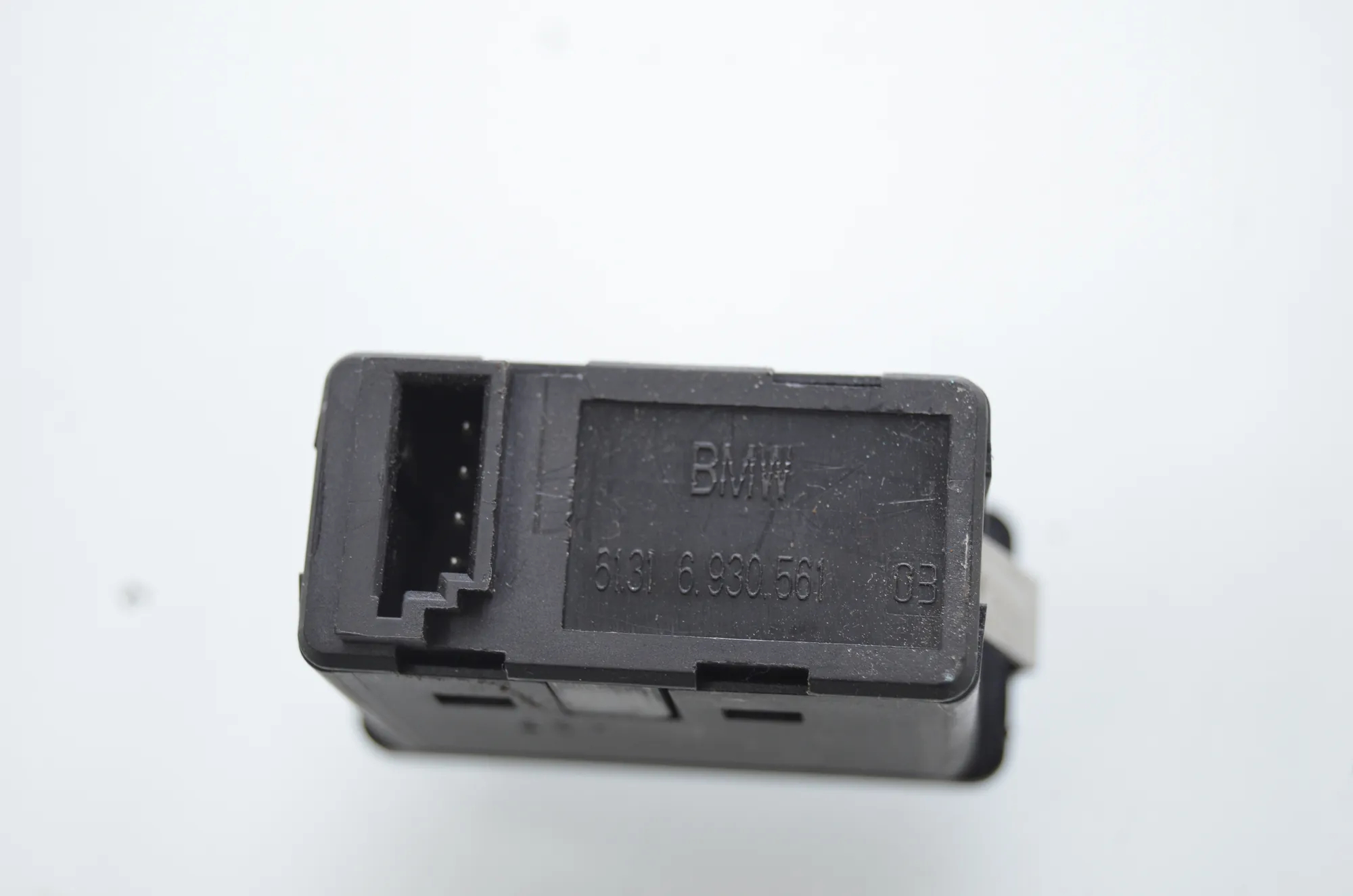 Switches – OEM 9188877 · BMW 5 Gran Turismo (F07) 530 d xDrive 2010 – 5