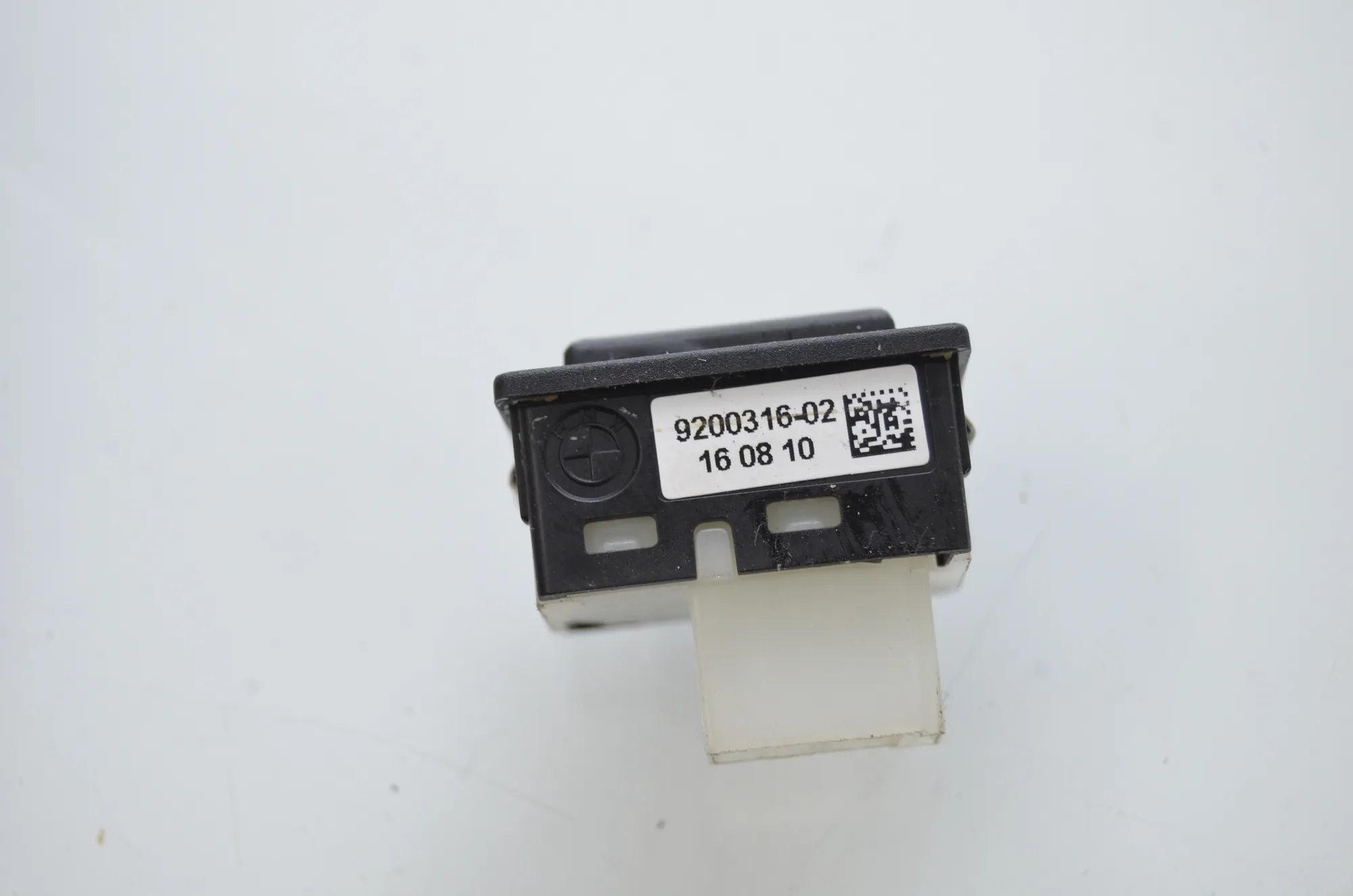 Switches – OEM 9188877 · BMW 5 Gran Turismo (F07) 530 d xDrive 2010 – 6
