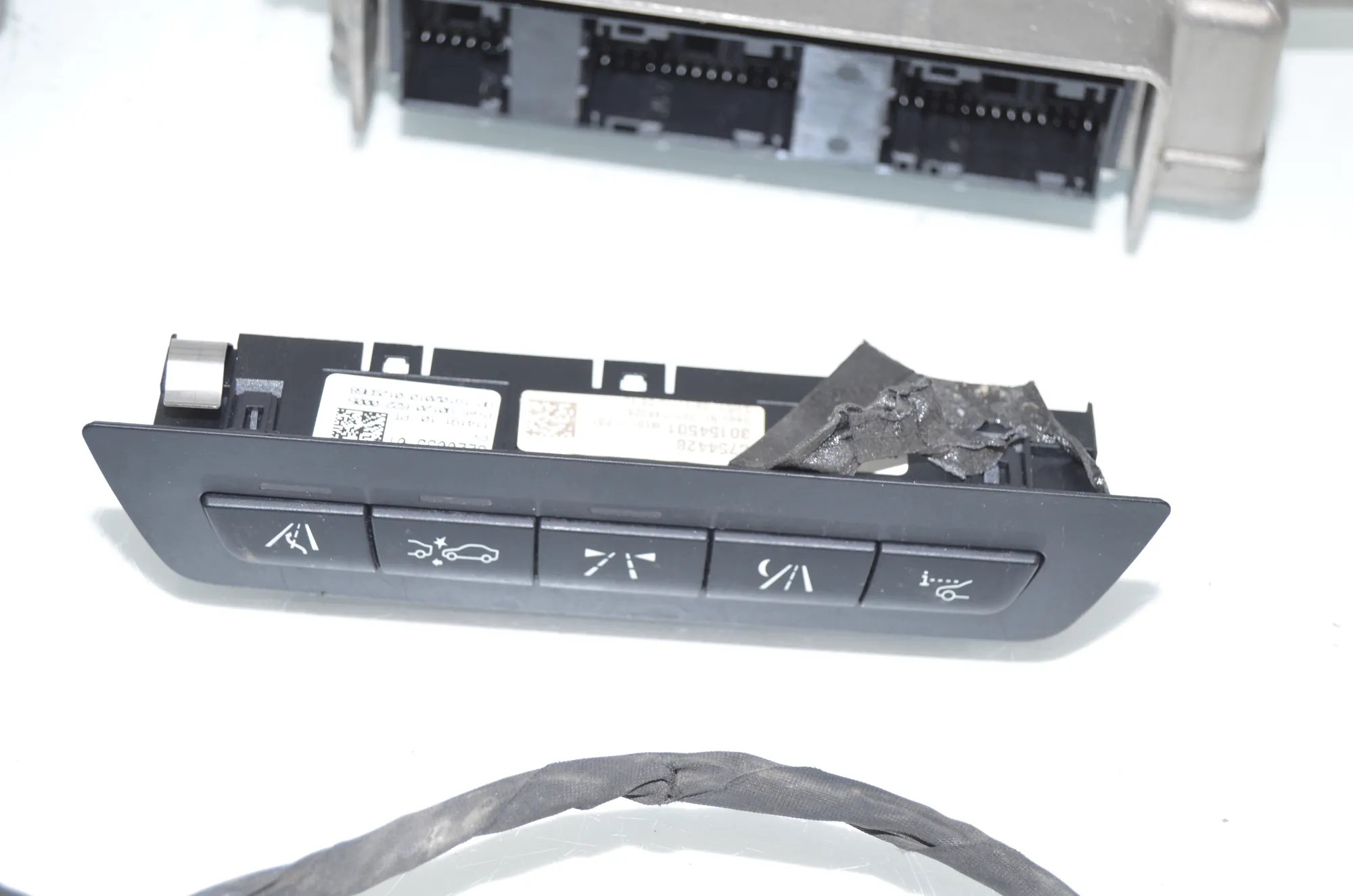 Distance Radar Sensor – OEM 6799147 · BMW 5 Gran Turismo (F07) 530 d xDrive 2010 – 9