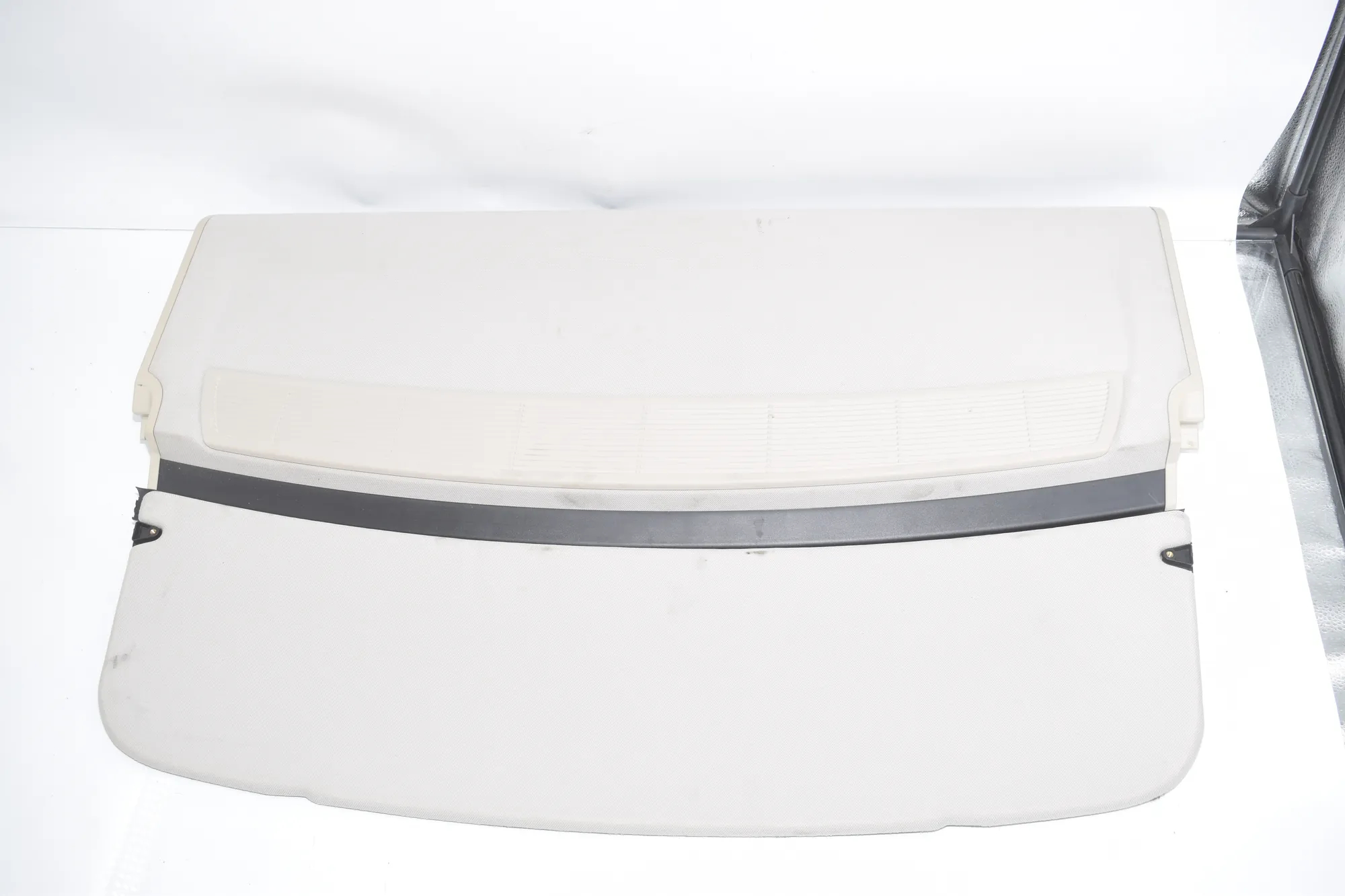 Rear Parcel Shelf – OEM 7220465 · BMW 5 Gran Turismo (F07) 530 d xDrive 2010 – 2