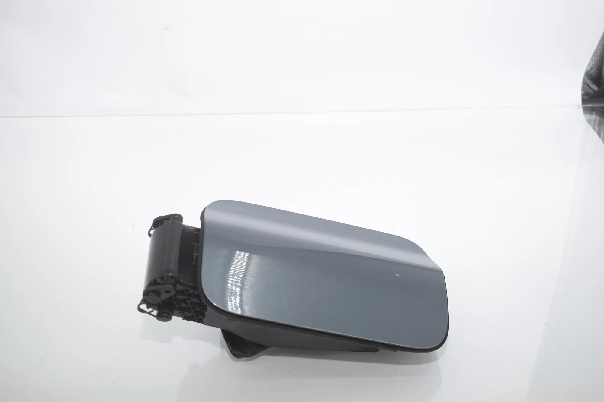 Fuel Tank Flap Cap – OEM 7201690 · BMW 5 Gran Turismo (F07) 530 d xDrive 2010 – 4