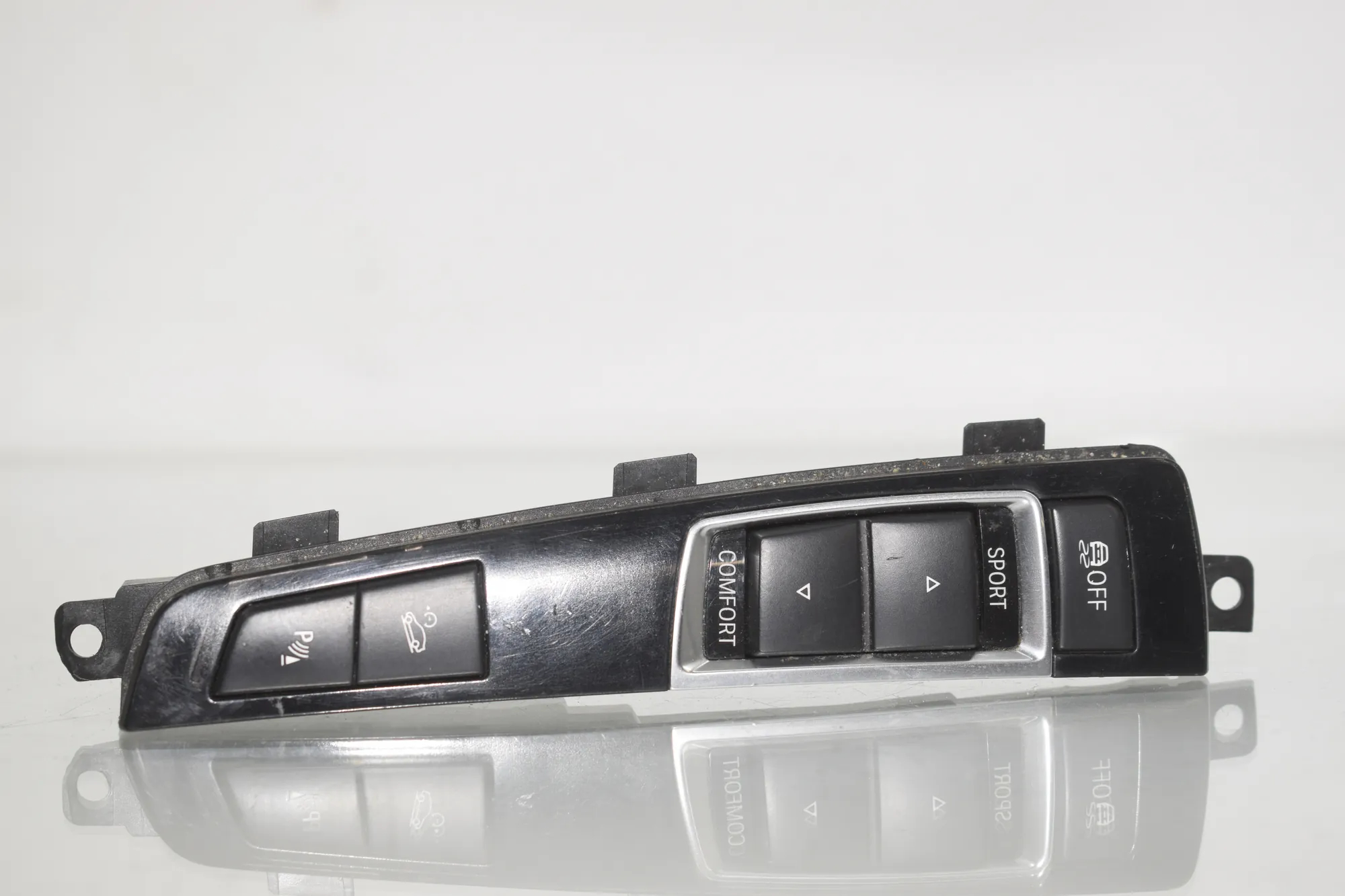Button Switch Panel – OEM 9201486 · BMW 5 Gran Turismo (F07) 535 d xDrive 2014 – 3