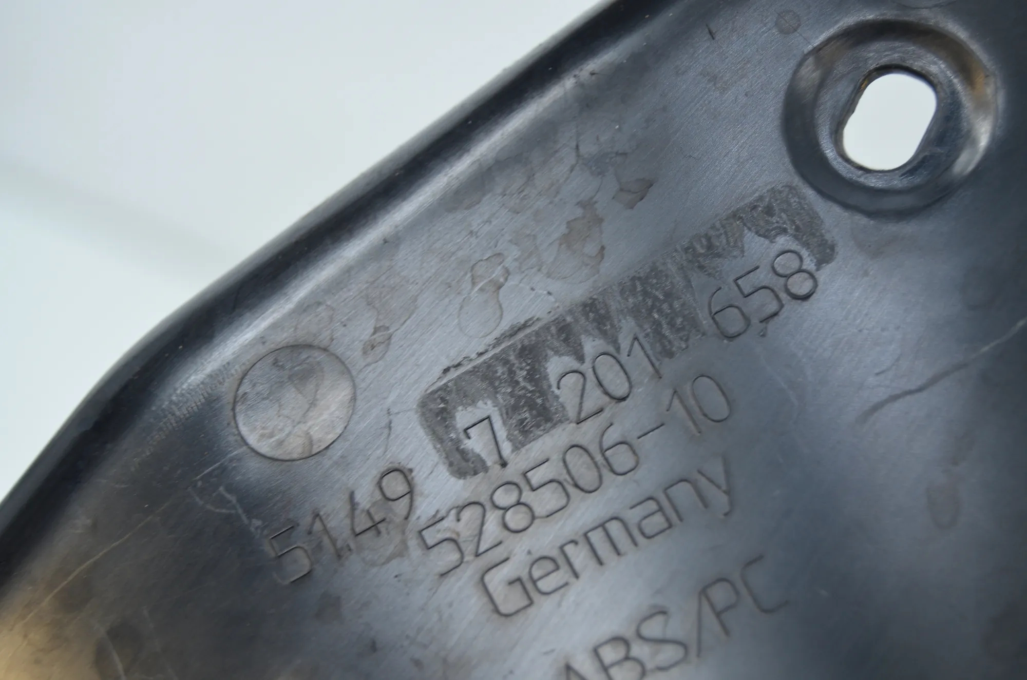 Other Body Parts – OEM 7149445 · BMW 5 Gran Turismo (F07) 535 d xDrive 2014 – 9