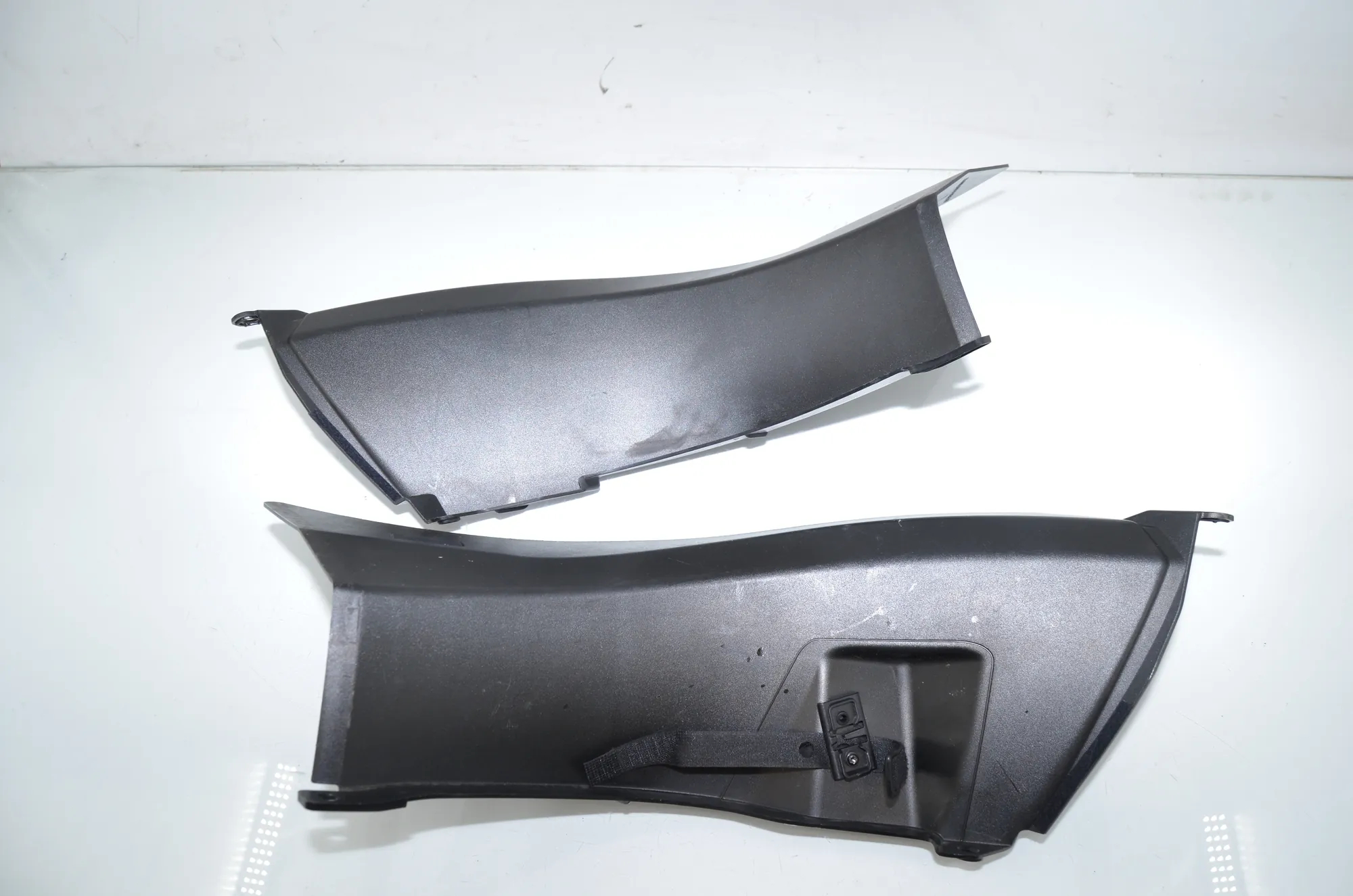 Other Body Parts – OEM 7329288 · BMW 5 Gran Turismo (F07) 535 d xDrive 2014 – 2