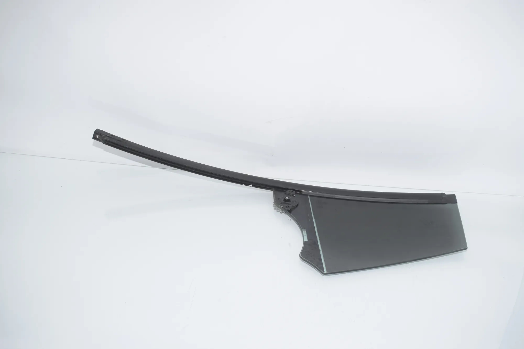 Rear Left Quarter Window – OEM 7197885 · BMW 5 Gran Turismo (F07) 535 d xDrive 2014 – 3