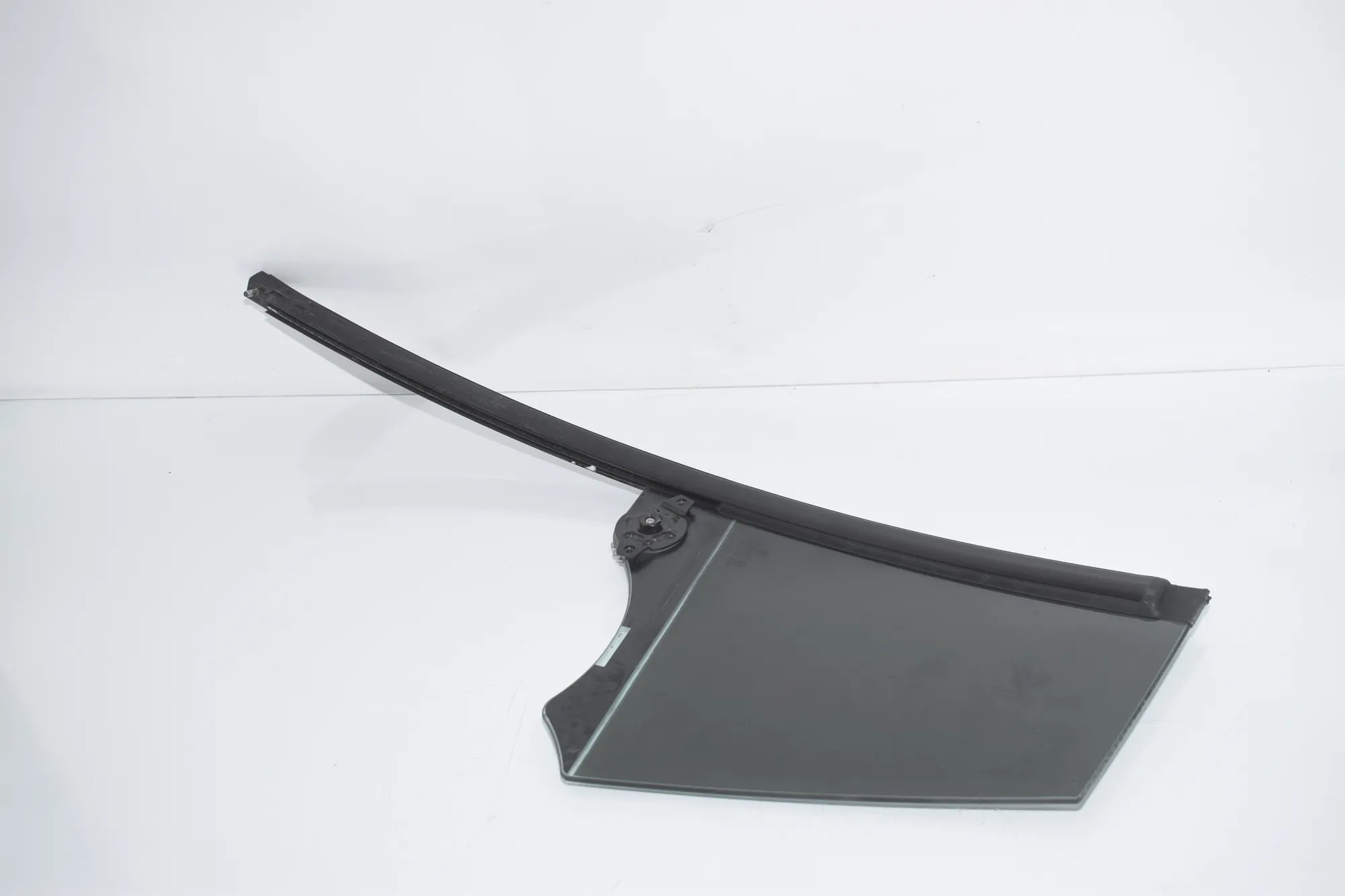 Rear Left Quarter Window – OEM 7197885 · BMW 5 Gran Turismo (F07) 535 d xDrive 2014 – 4