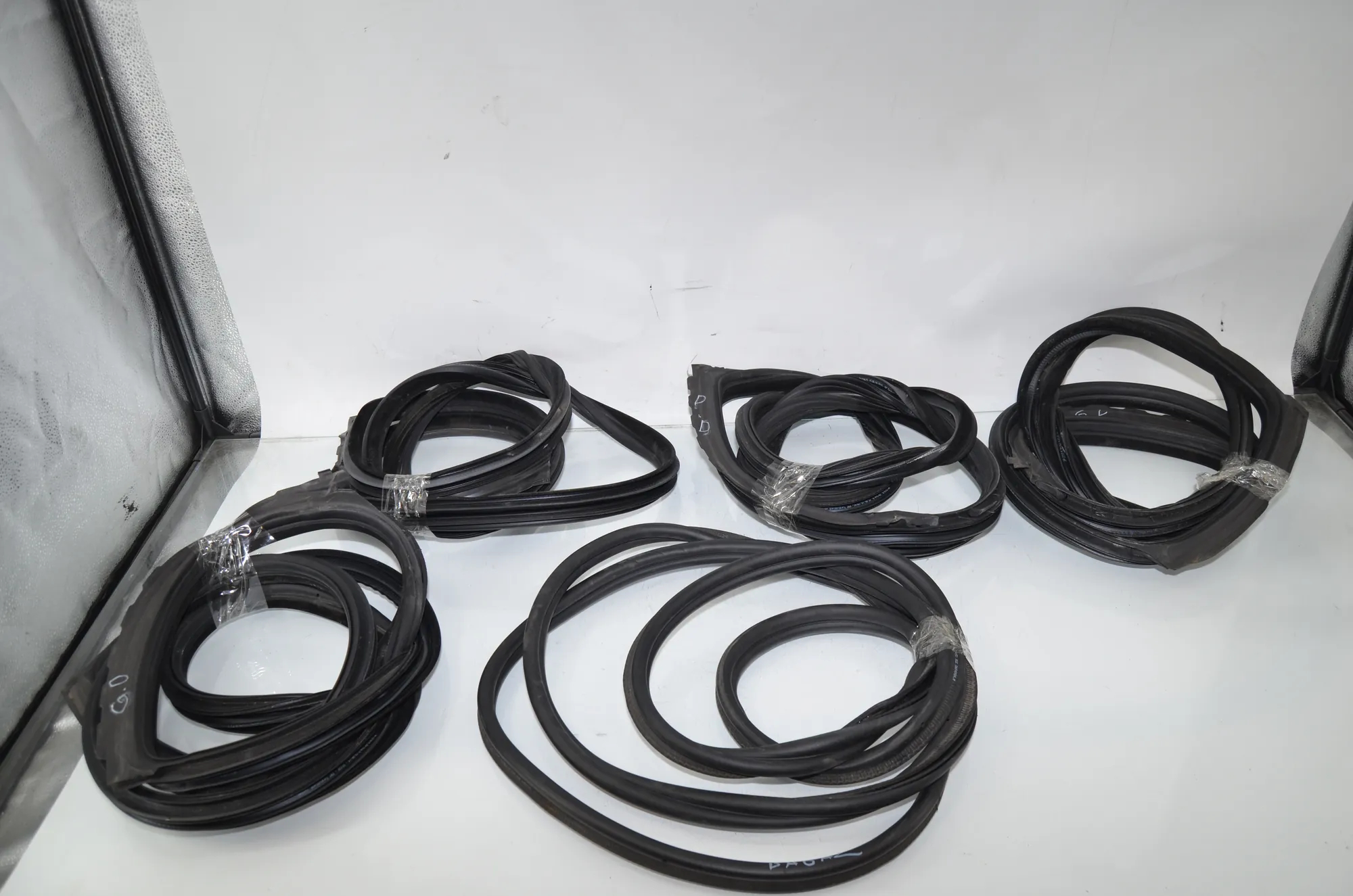Front Right Door Seal Rubber – OEM 7226396 · BMW 5 Gran Turismo (F07) 535 d xDrive 2014