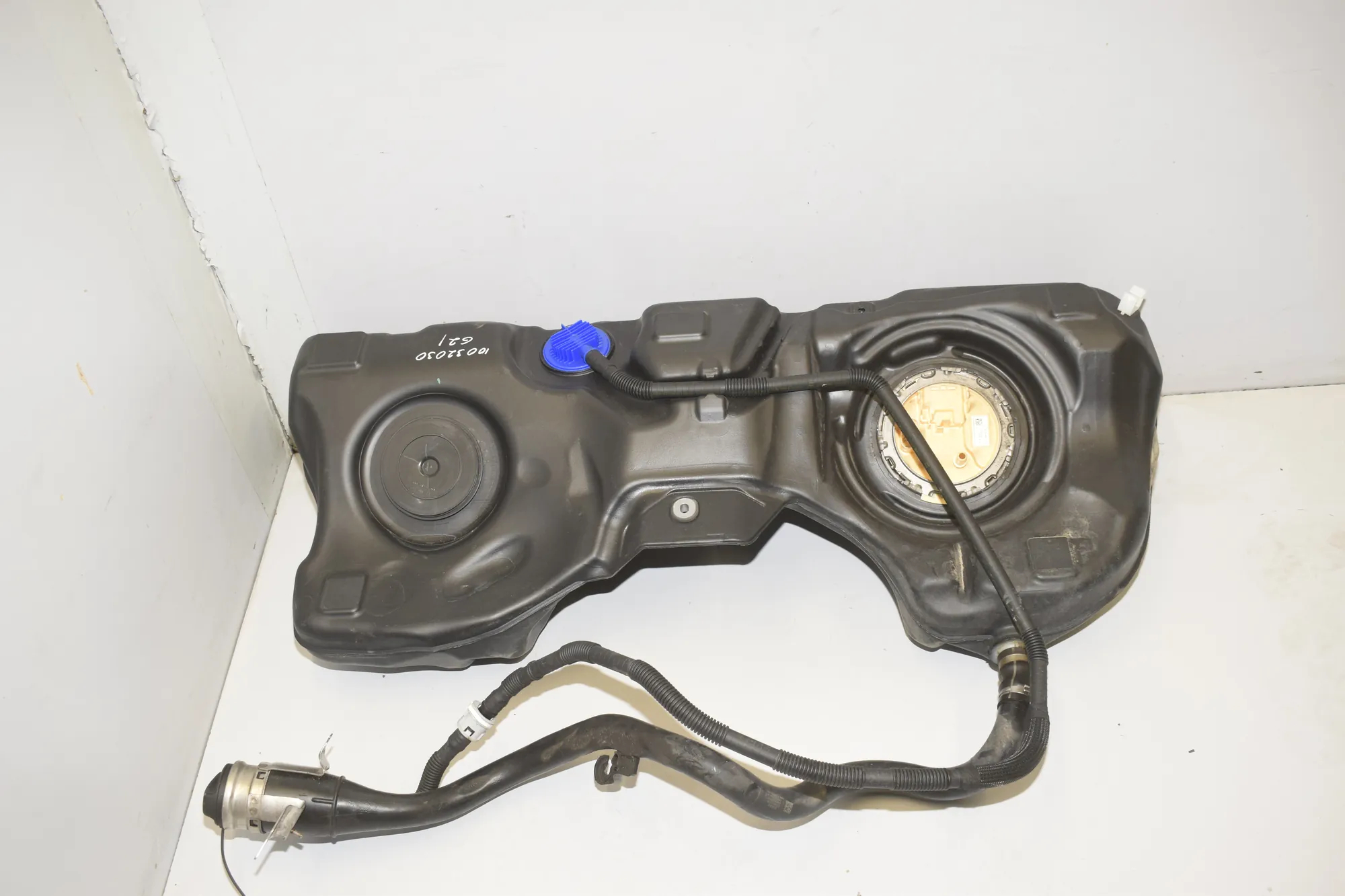 Fuel Tank – OEM 9469497 · BMW 3 Touring (G21) (2019 - -) 318 d 2021 – 2