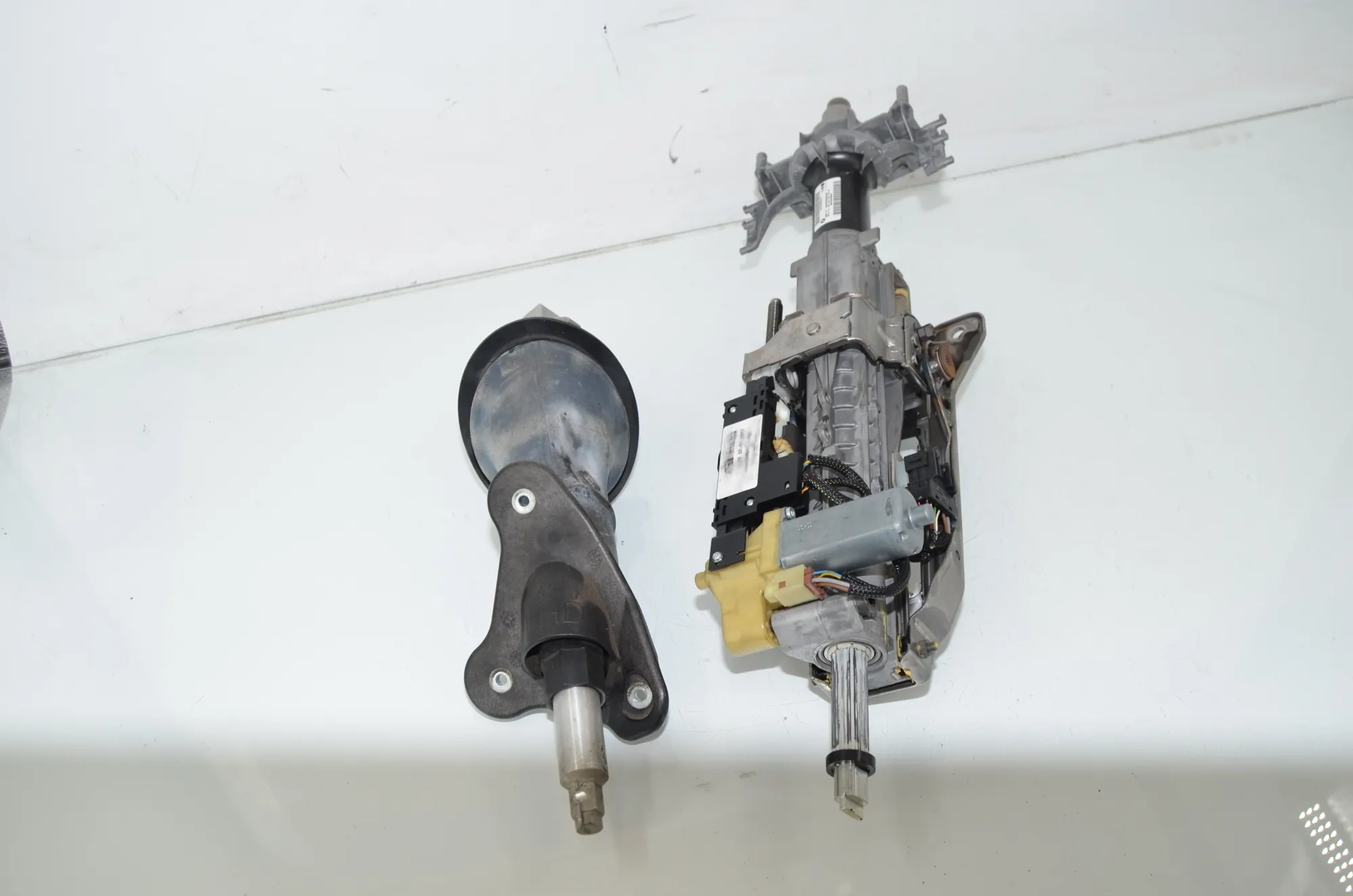 Steering Wheel Adjustment Mechanism – OEM 6786253 · BMW X5 (E70) xDrive 40 d 2011 – 4