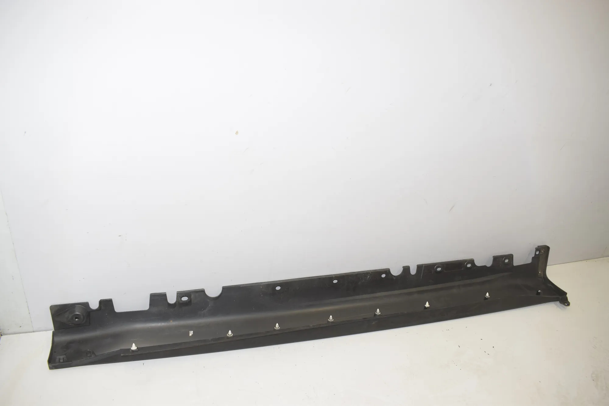 Left Side Sideskirt – OEM 7191241 · BMW X5 (E70) xDrive 40 d 2011 – 3