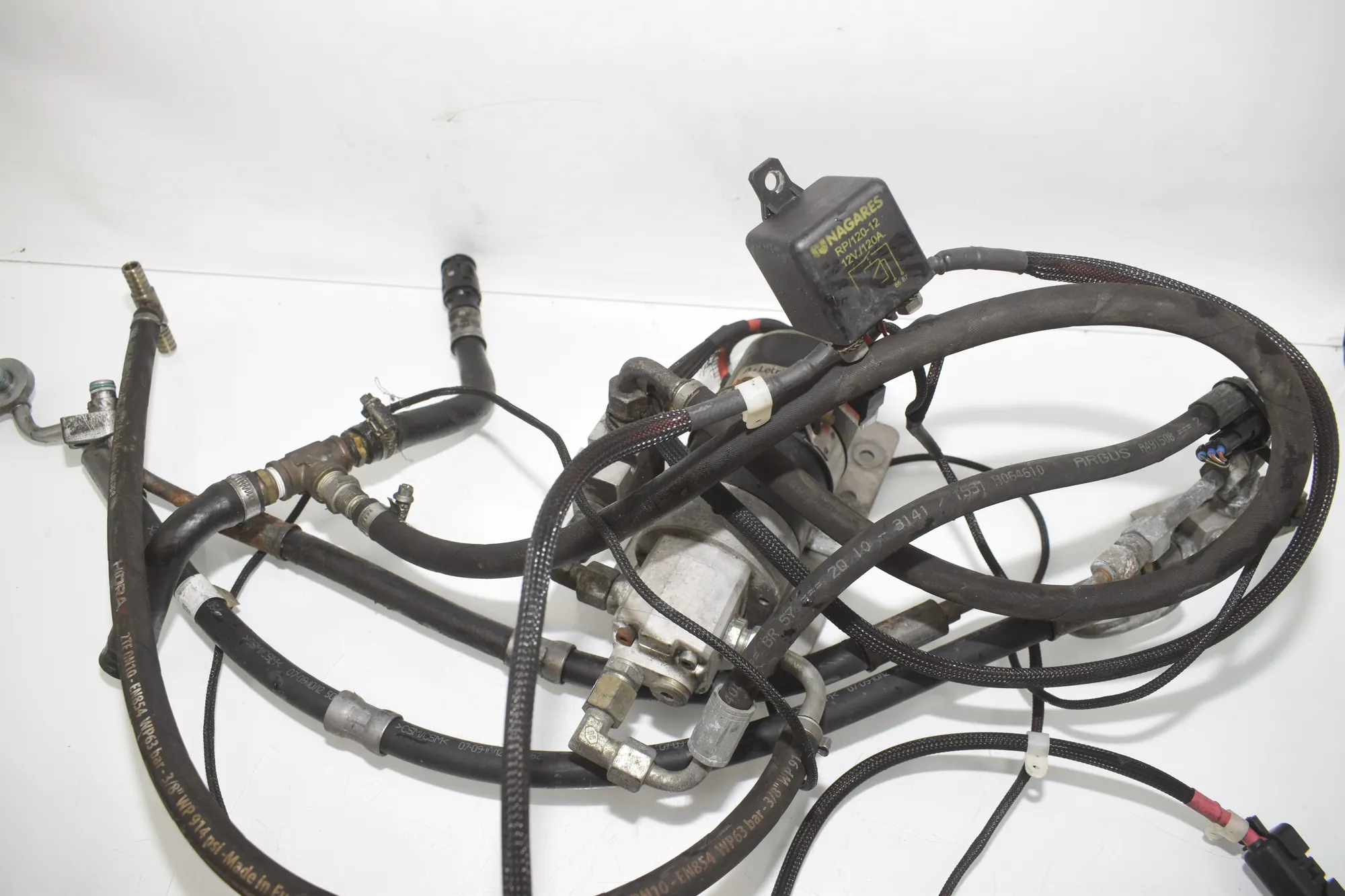 Other Control Units – OEM 7028620 · BMW 5 Gran Turismo (F07) 530 d xDrive 2010 – 2