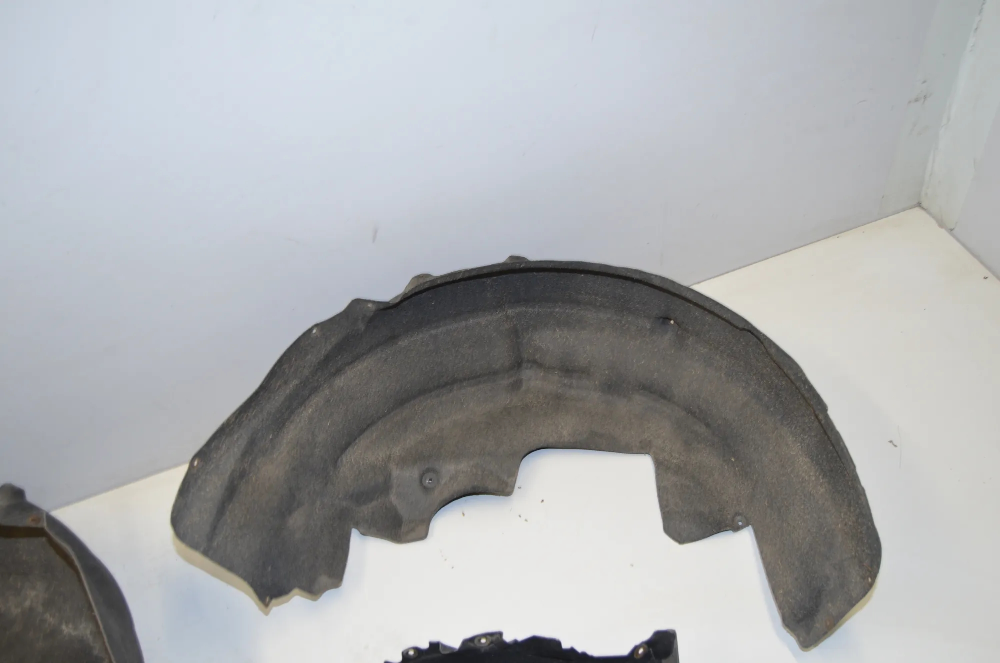 Rear Left Arch Liner – OEM 7193503 · BMW 5 Gran Turismo (F07) 530 d xDrive 2010 – 3