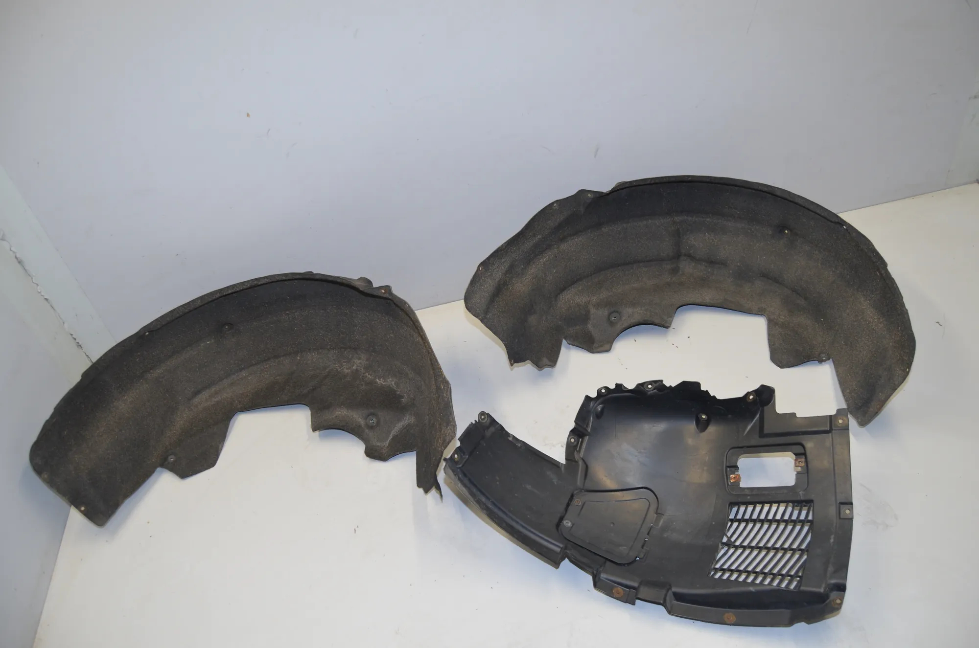 Rear Left Arch Liner – OEM 7193503 · BMW 5 Gran Turismo (F07) 530 d xDrive 2010