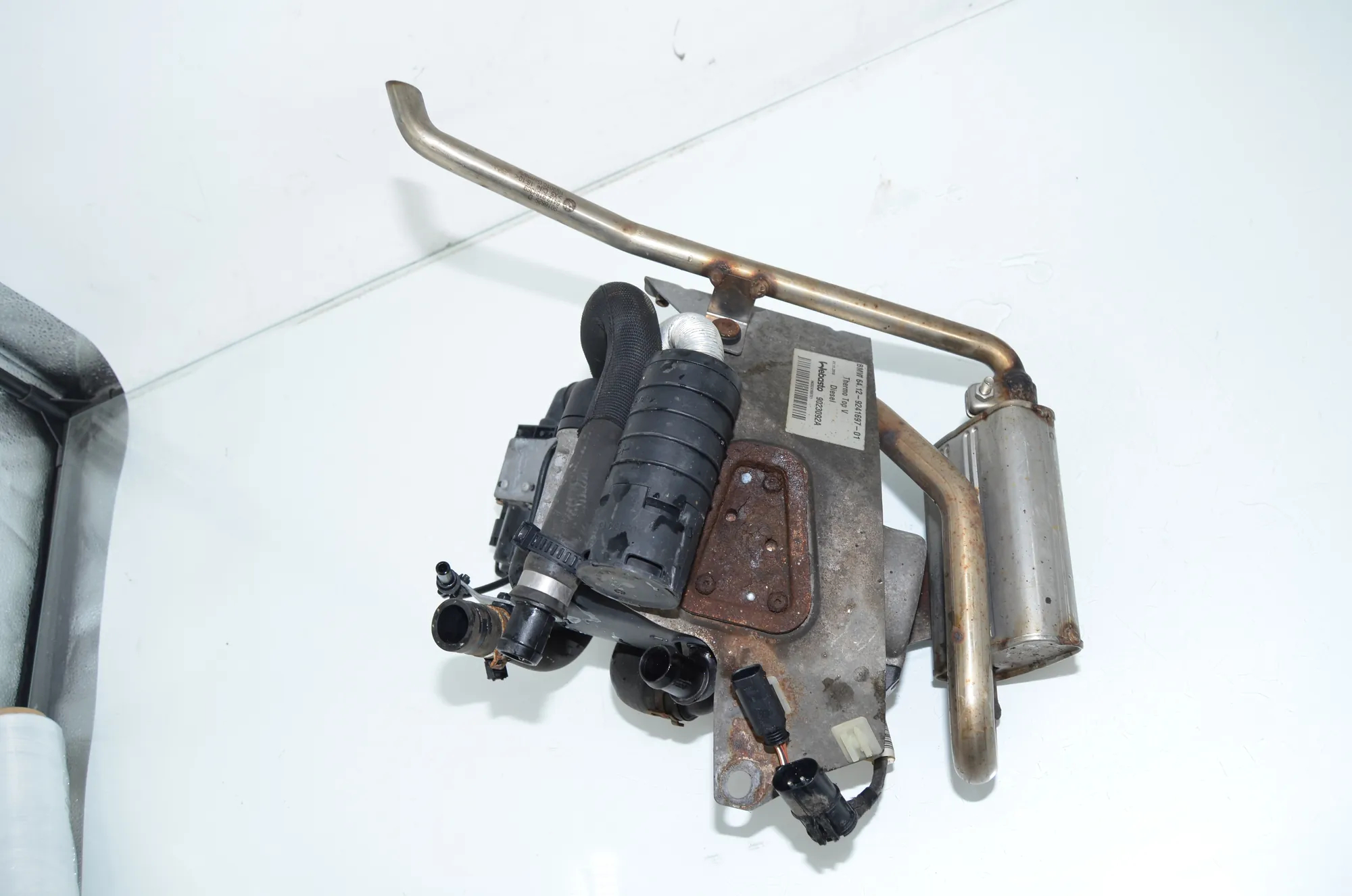 Webasto Auxiliary Heater – OEM 9241697 · BMW 5 Gran Turismo (F07) 530 d xDrive 2010 – 4