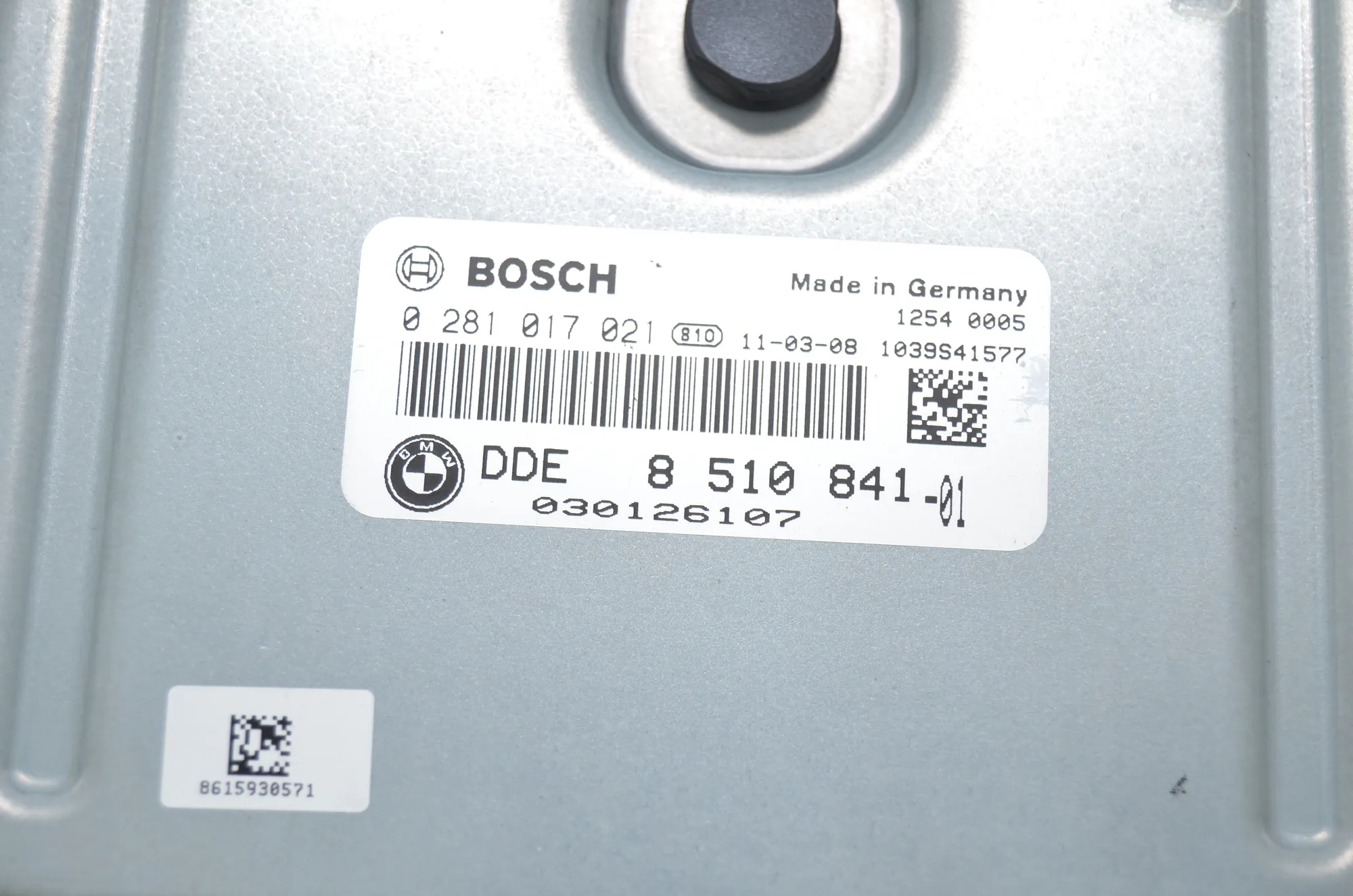 Engine Ignition ECU Set – OEM 8510841 · BMW X5 (E70) xDrive 40 d 2011 – 8