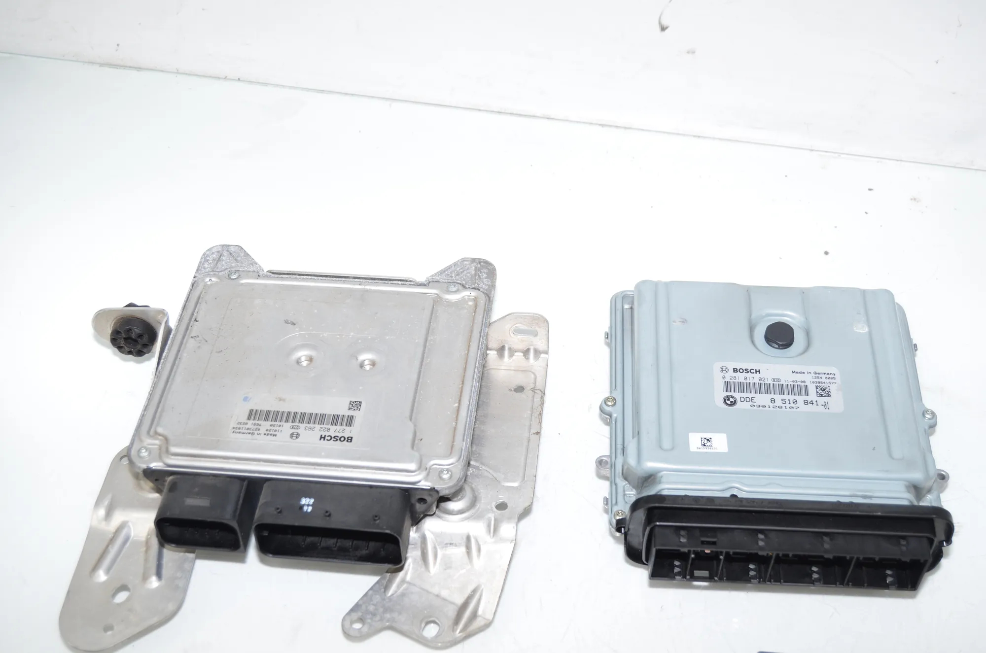 Engine Ignition ECU Set – OEM 8510841 · BMW X5 (E70) xDrive 40 d 2011 – 2