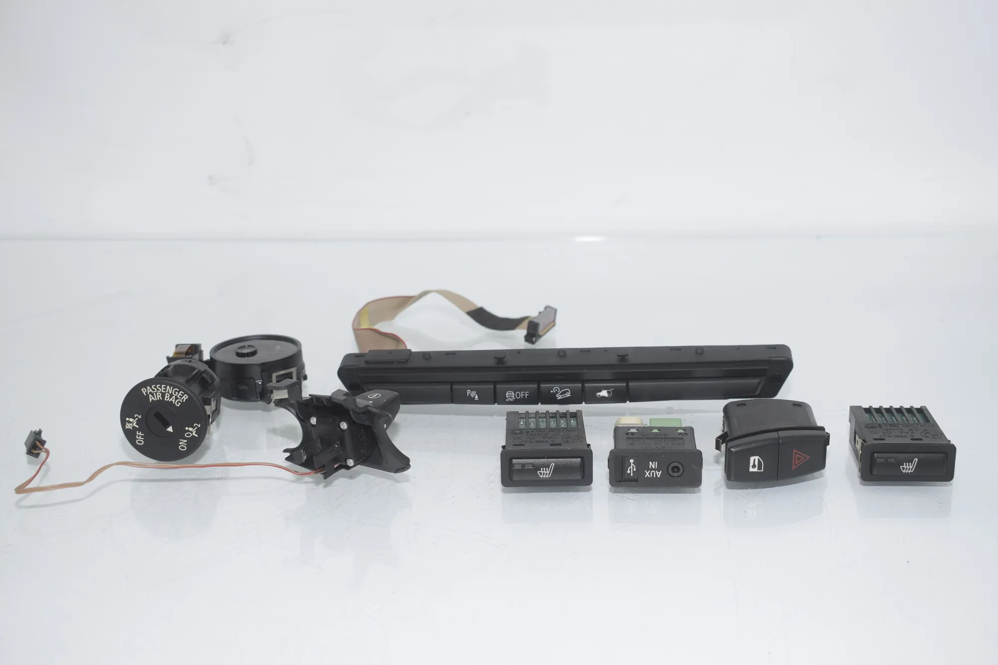 Switches – OEM 9196886 · BMW X5 (E70) xDrive 40 d 2011 – 2