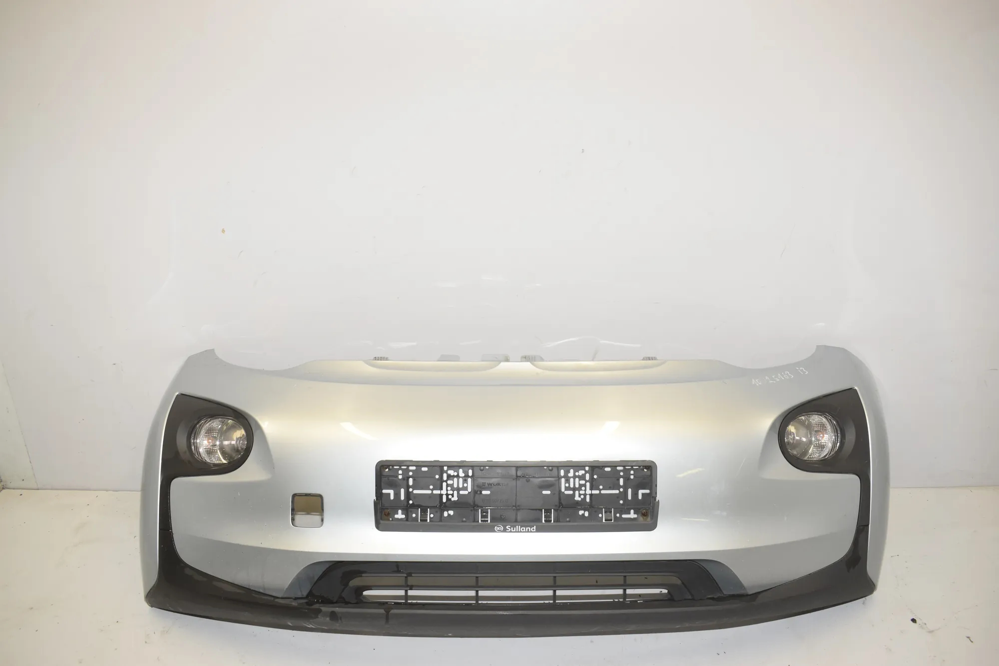 Front Bumper – OEM 7385780 · BMW i3 (I01) Electric 2014
