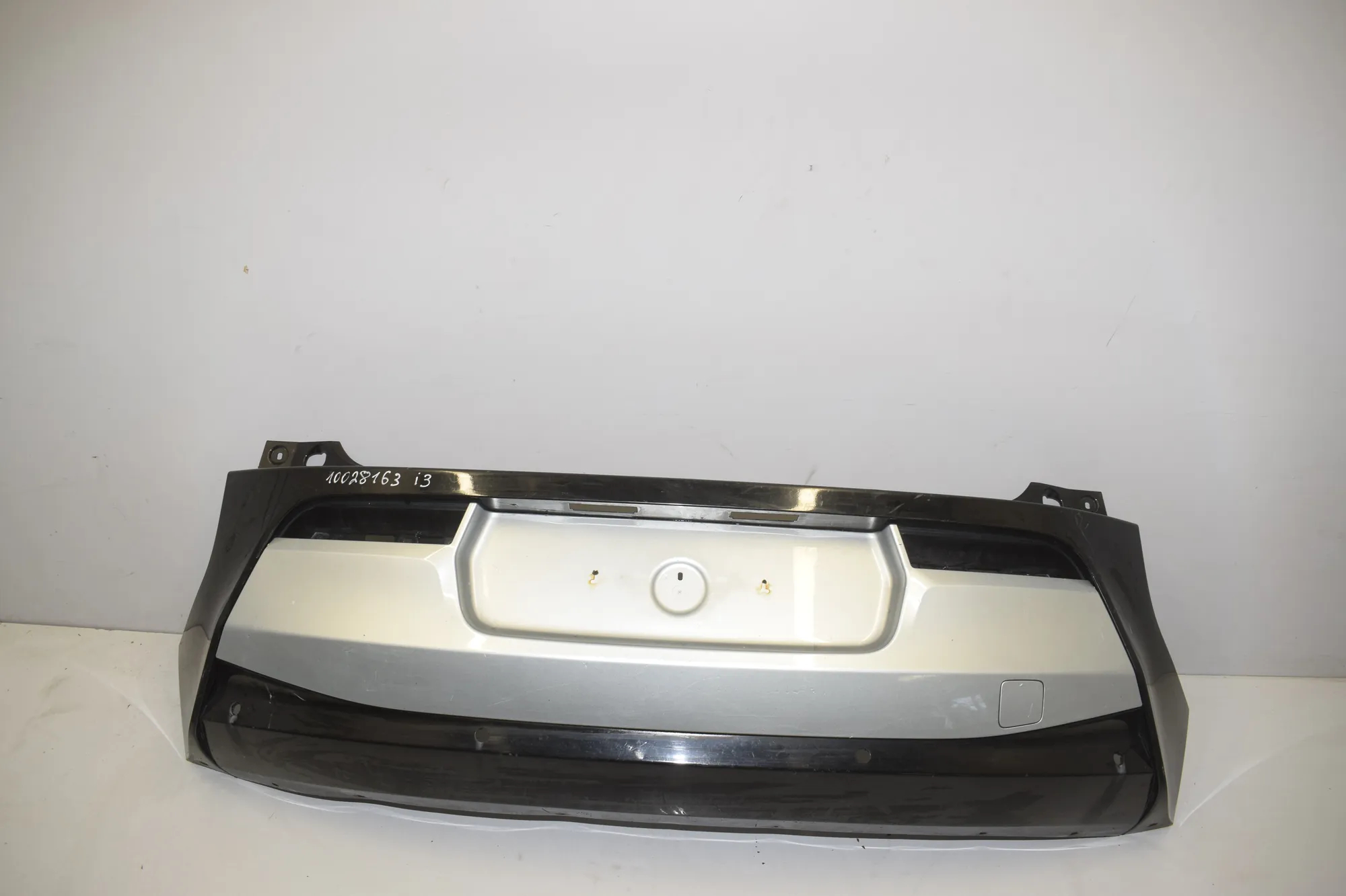 Rear Bumper – OEM 7370581 · BMW i3 (I01) Electric 2014 – 2